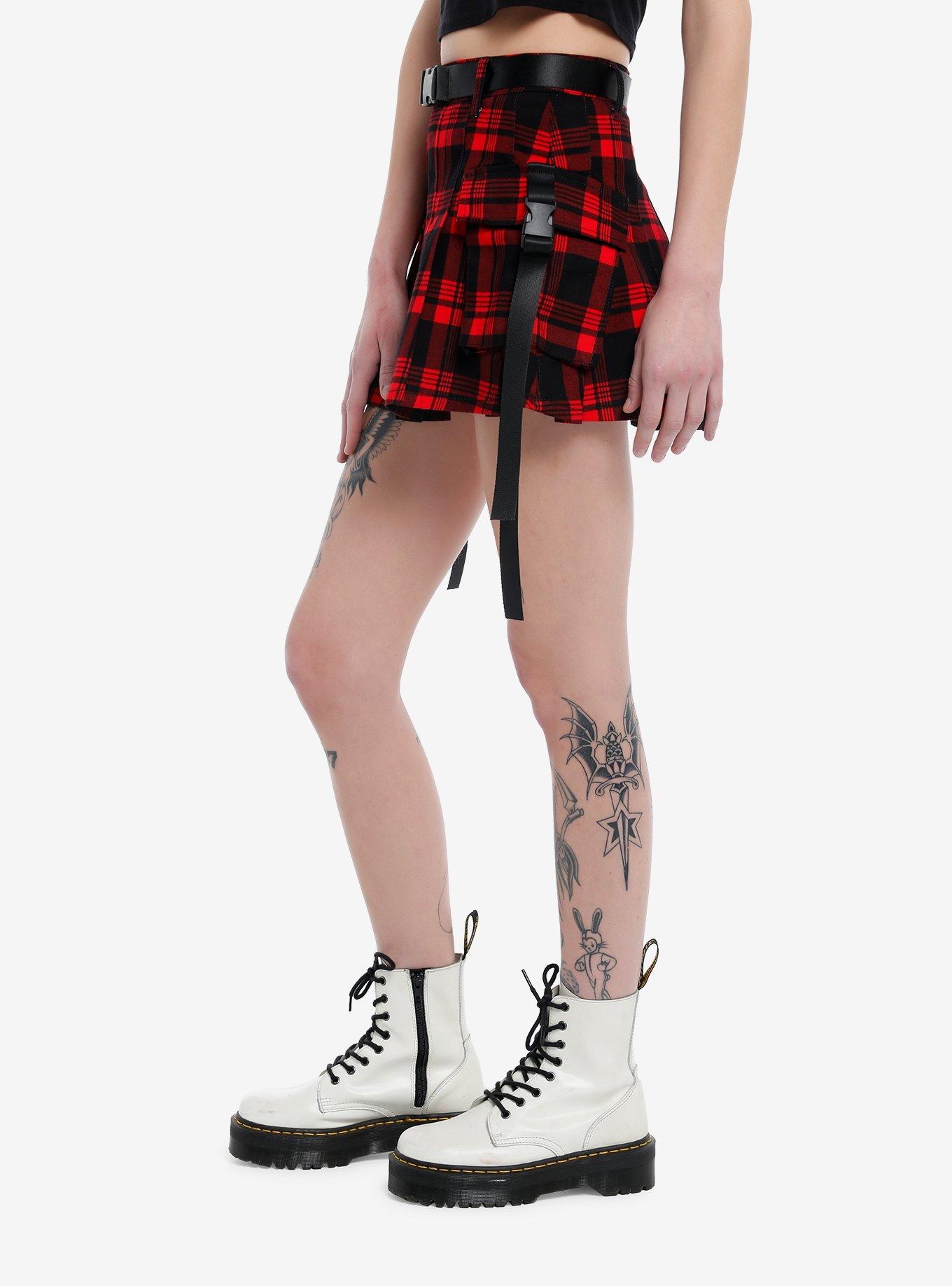 Red Plaid Buckle Pleated Skirt With Belt, BLACK, alternate