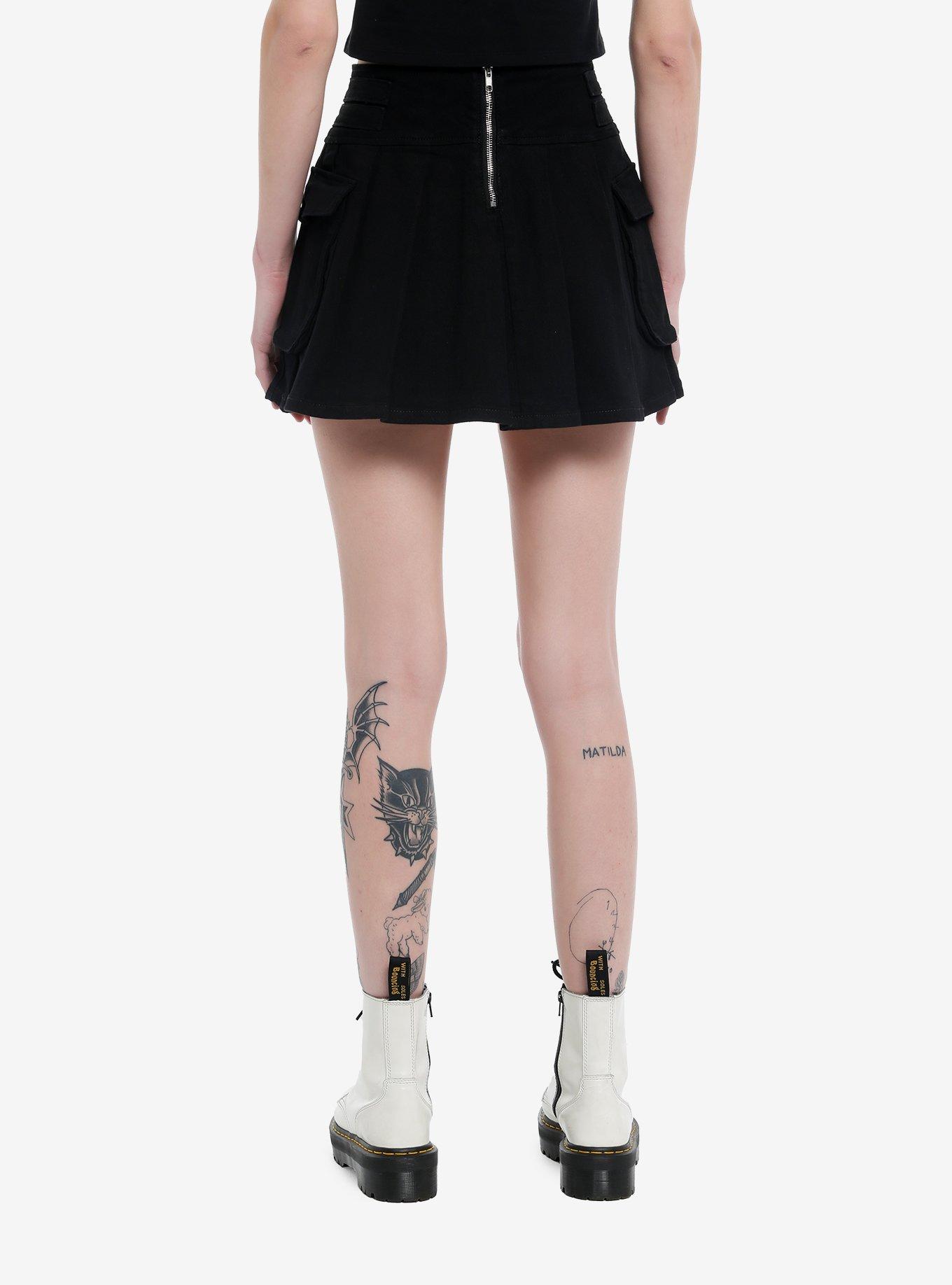 Black Double Chain Cargo Pleated Skirt, , hi-res