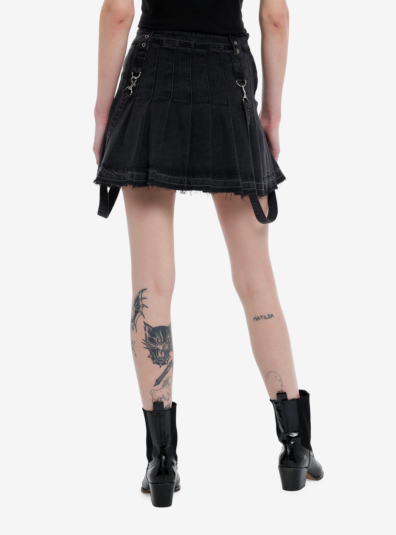 Black Destructed Suspender Pleated Skirt, , hi-res