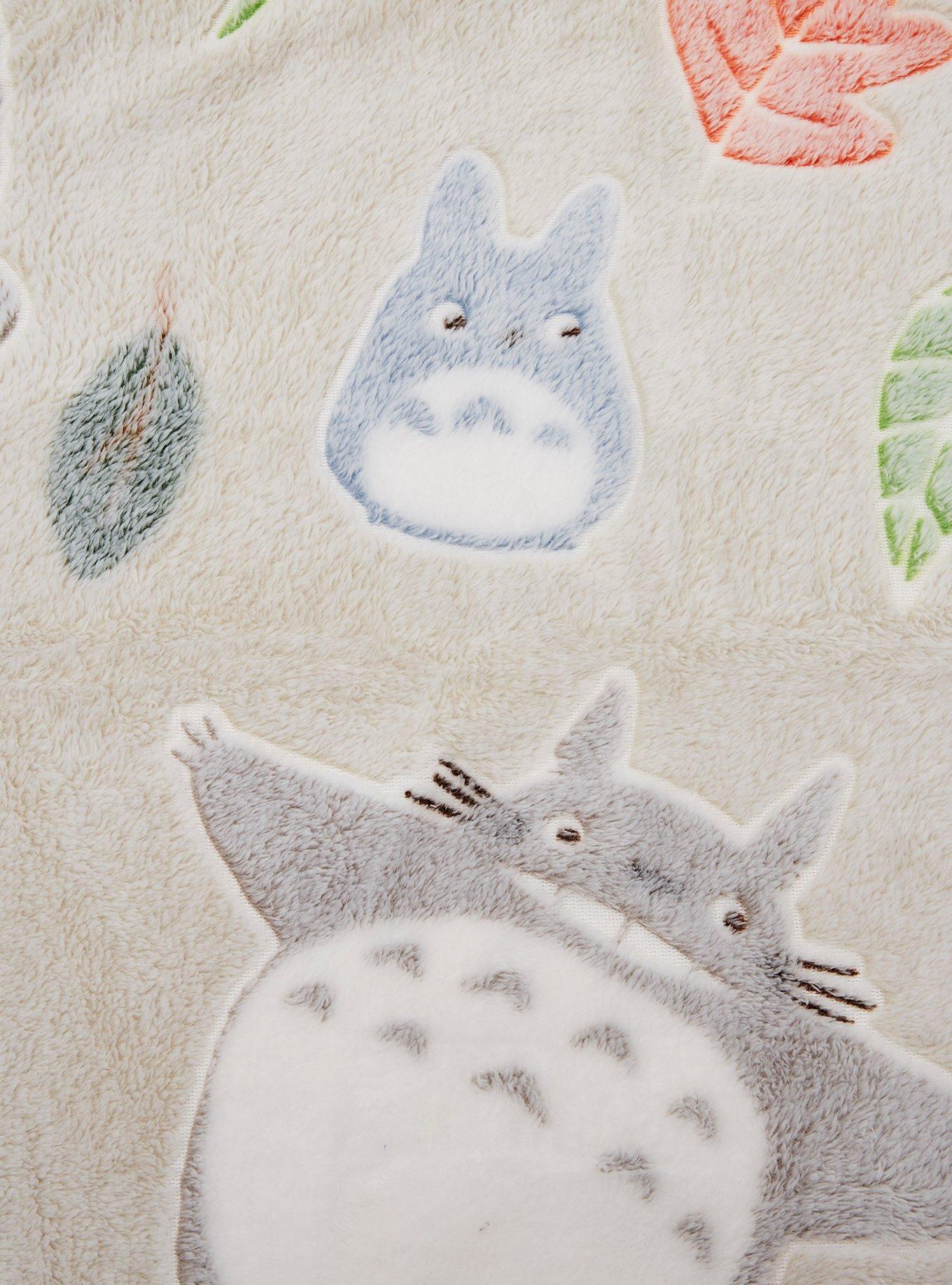 Studio Ghibli&reg; My Neighbor Totoro Leaves Pastel Throw Blanket, , alternate