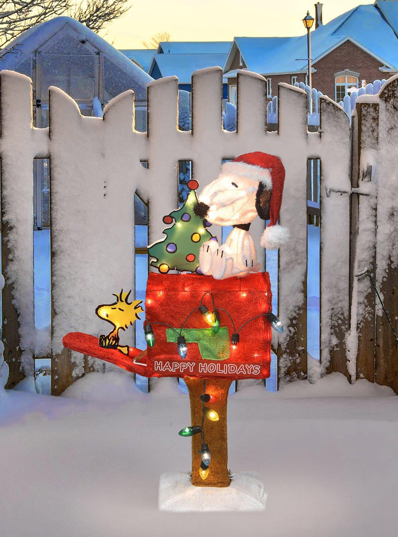 Peanuts Snoopy Tree on Mailbox Yard Decor, , alternate