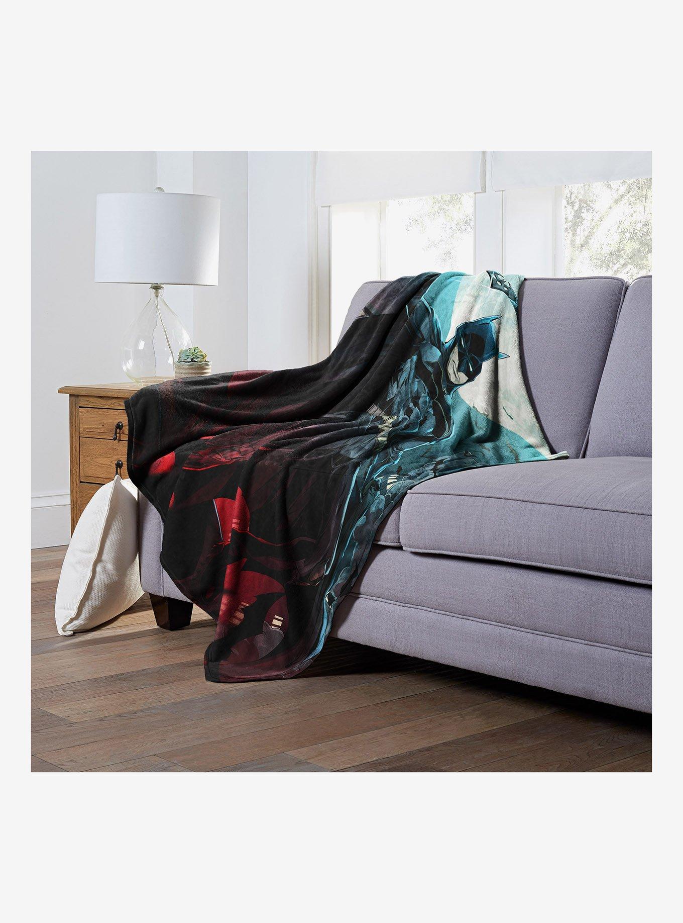 DC Comics Batman Stylized Batman Silk Touch Throw Blanket, , alternate