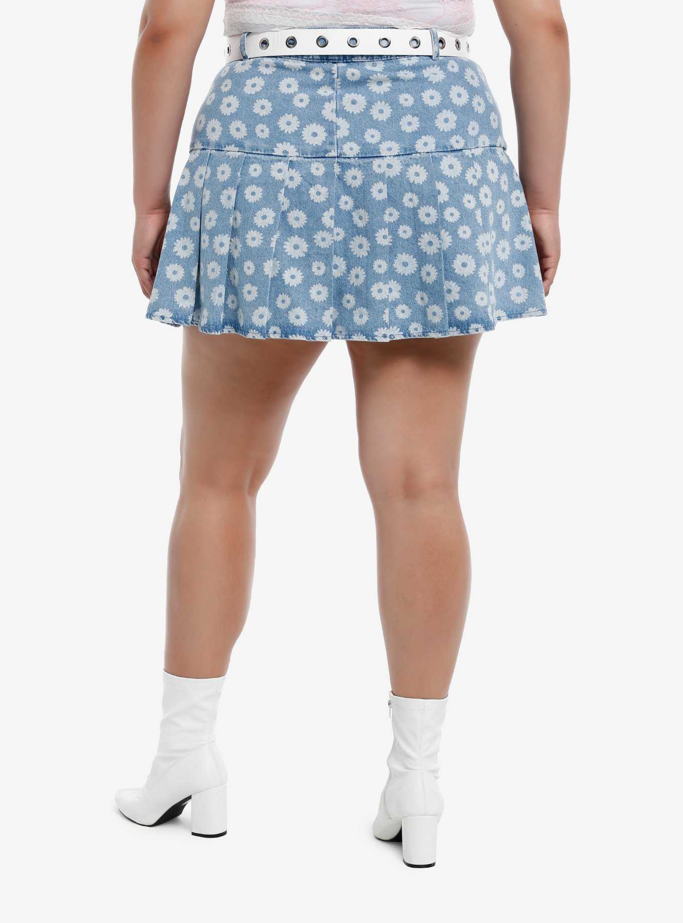 Sweet Society Daisy Heart Belt Denim Mini Skirt Plus Size, , hi-res