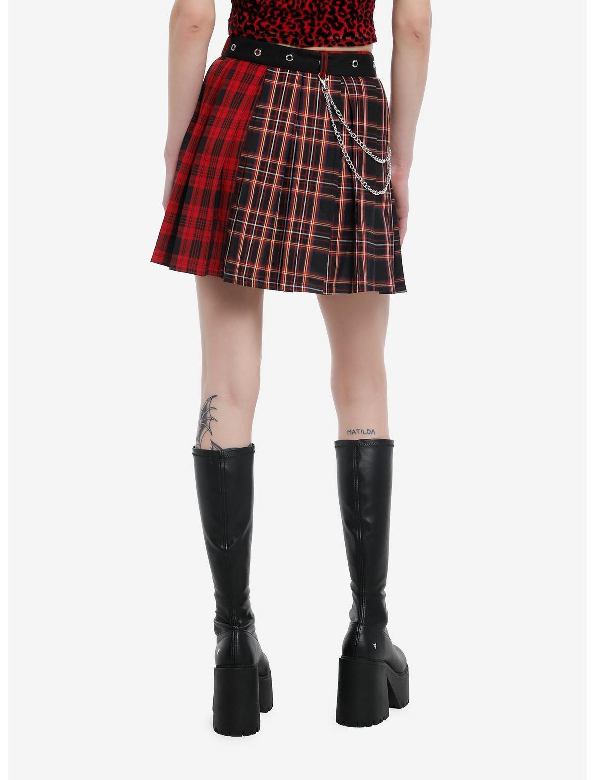 Social Collision Split Plaid Pleated Skirt With Grommet Belt & Chain, BLACK, alternate