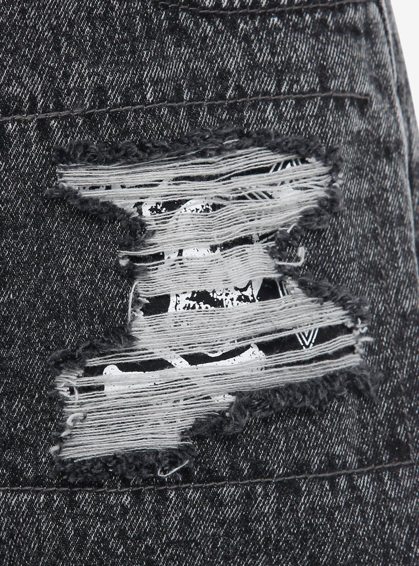 Distressed Skull Patch Dark Wash High Rise Denim Shorts, BLACK, alternate