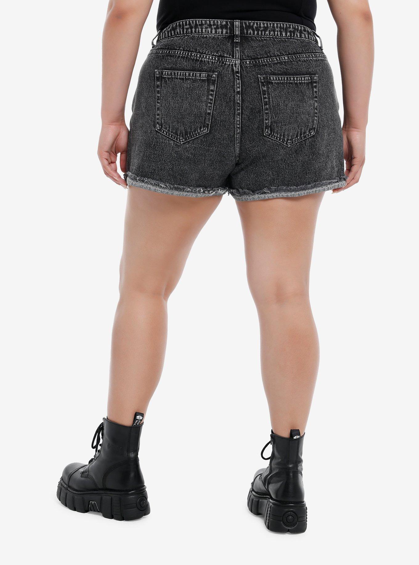 Distressed Skull Patch Dark Wash High Rise Denim Shorts Plus Size, BLACK, alternate