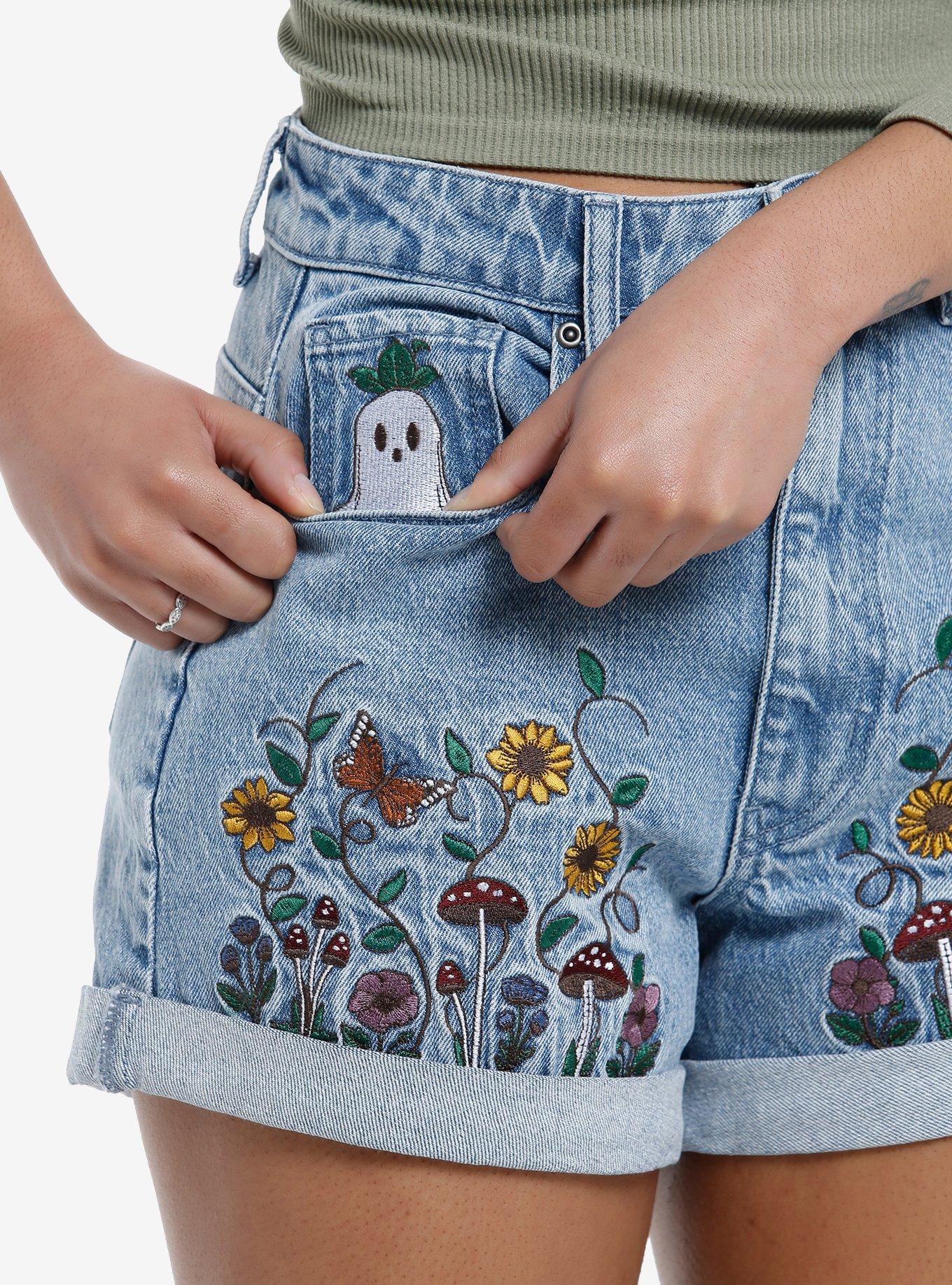 Thorn & Fable Ghost Sunflower Mom Shorts, BROWN, alternate
