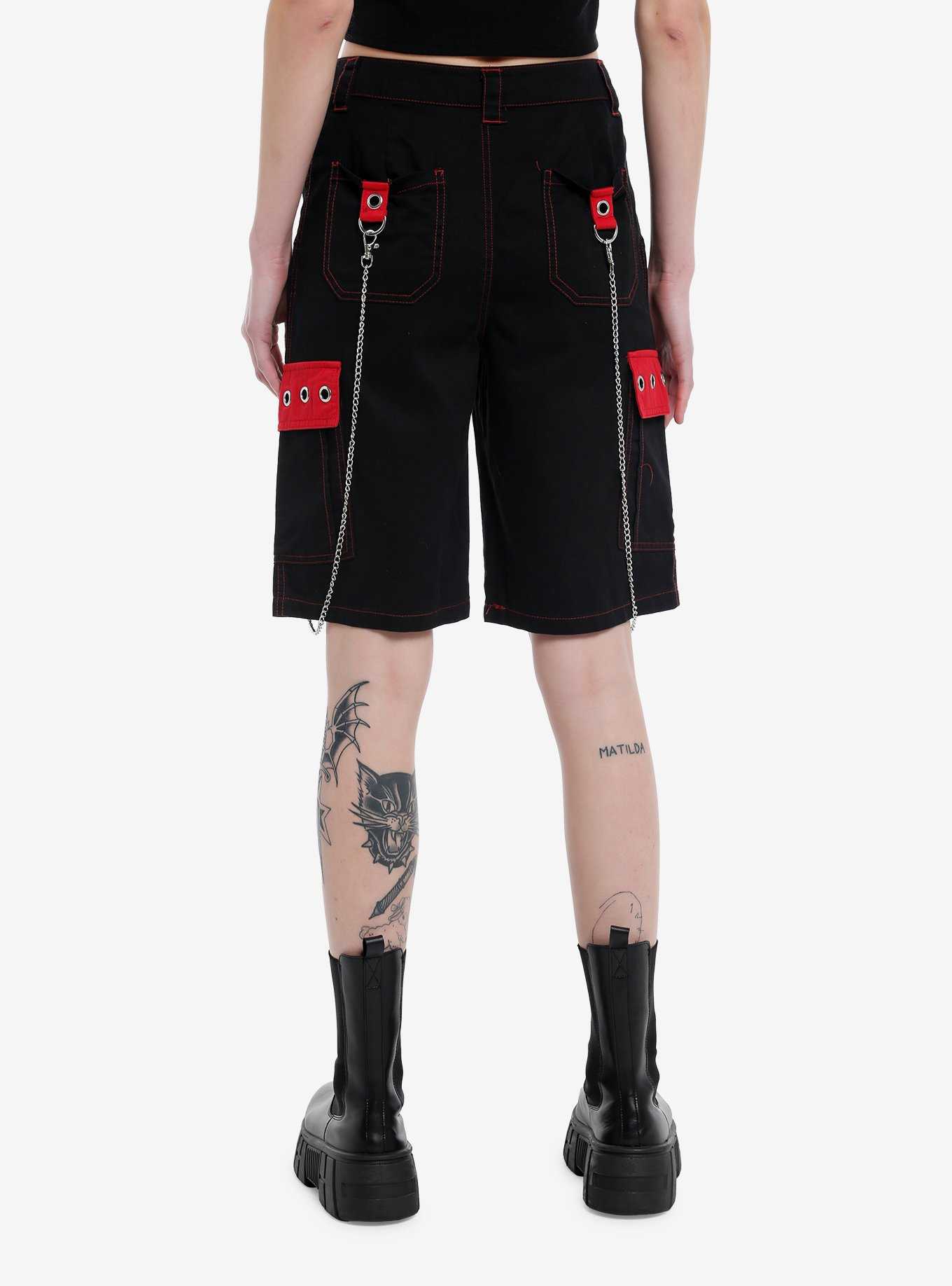 Social Collision Black & Red Grommet Chain Carpenter Shorts, , hi-res