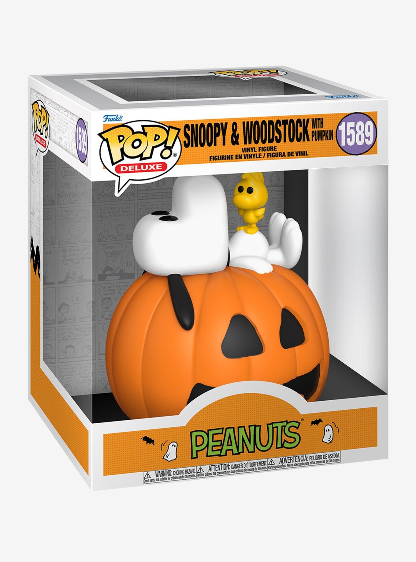 Funko Pop! Deluxe Peanuts Snoopy & Woodstock with Pumpkin Vinyl Figure, , hi-res