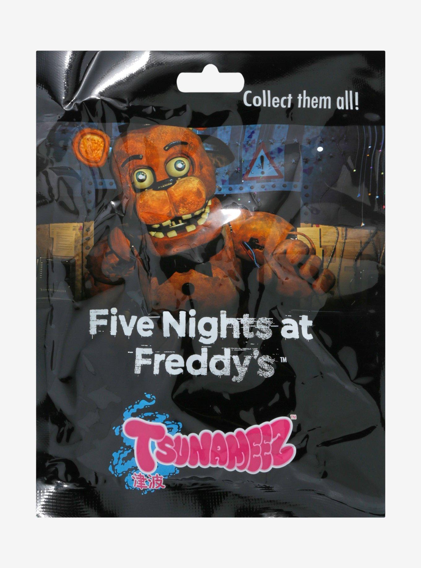 Tsunameez Five Nights At Freddy's Floating Star Blind Bag Key Chain