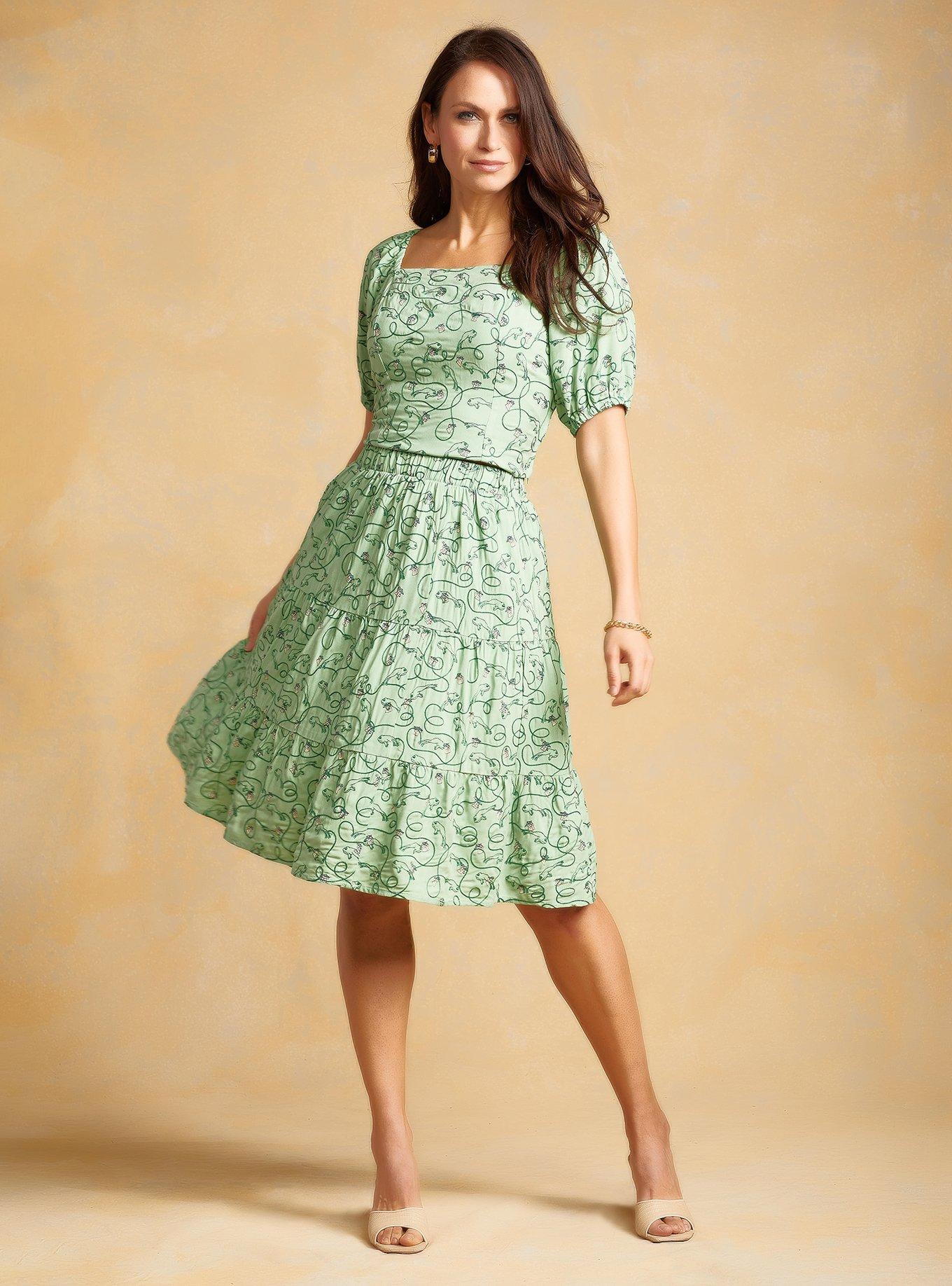 Her Universe Star Wars The Mandalorian Grogu Women's Crop Top &mdash; BoxLunch Exclusive, SAGE, alternate