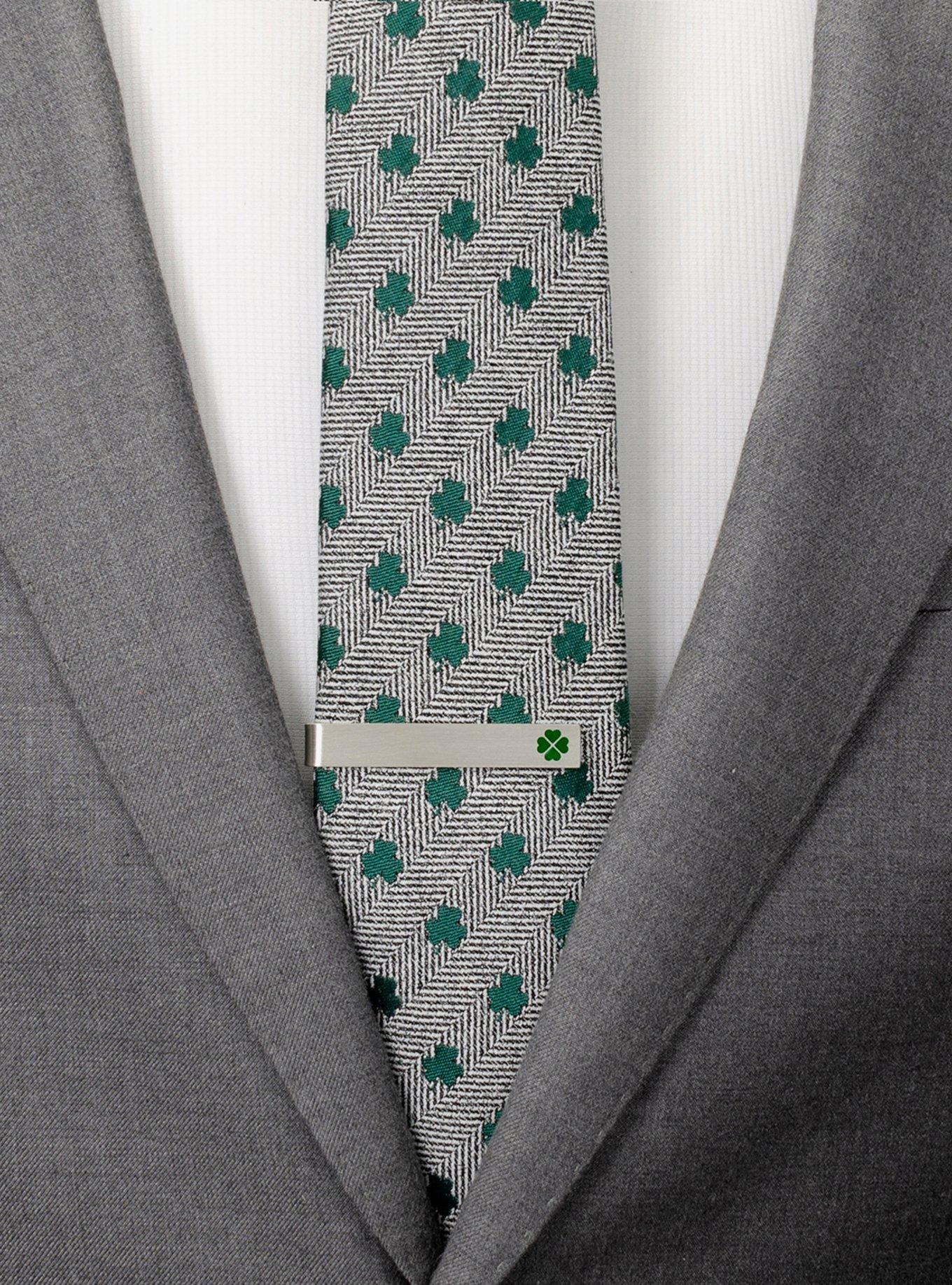 Green Clover Cufflinks and Tie Bar Set, , alternate