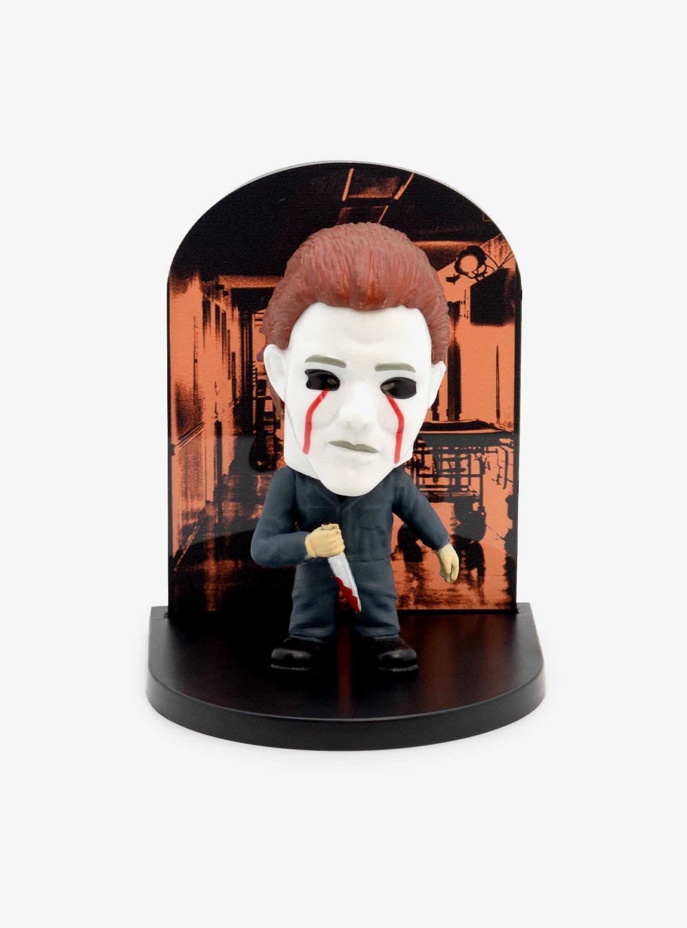 Shop CultureFly Halloween Michael Myers Smol Scenes Figure