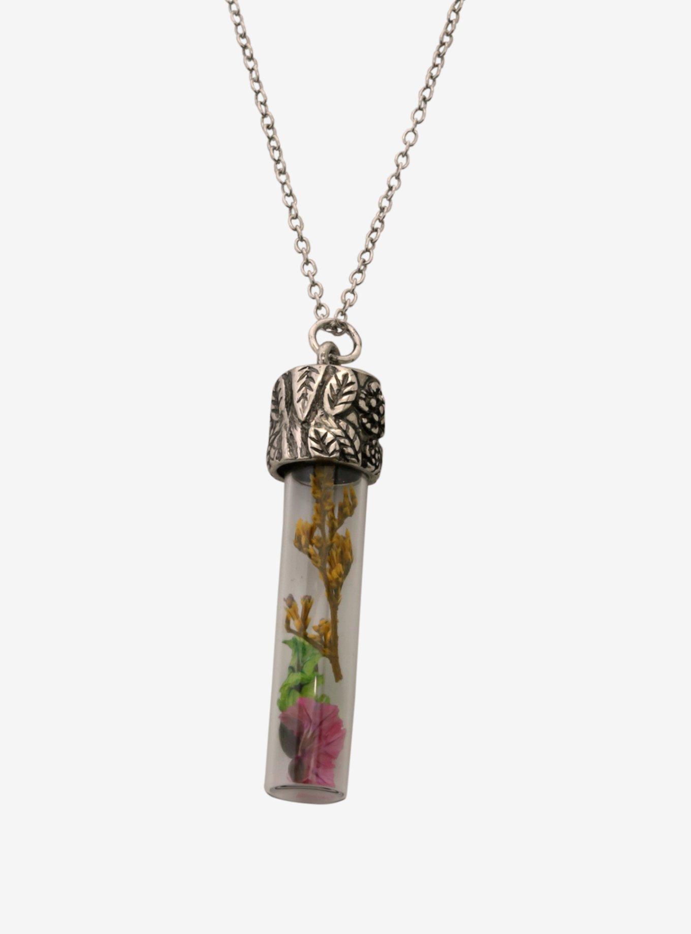 Thorn & Fable Pressed Flower Pendant Best Friend Necklace Set, , alternate
