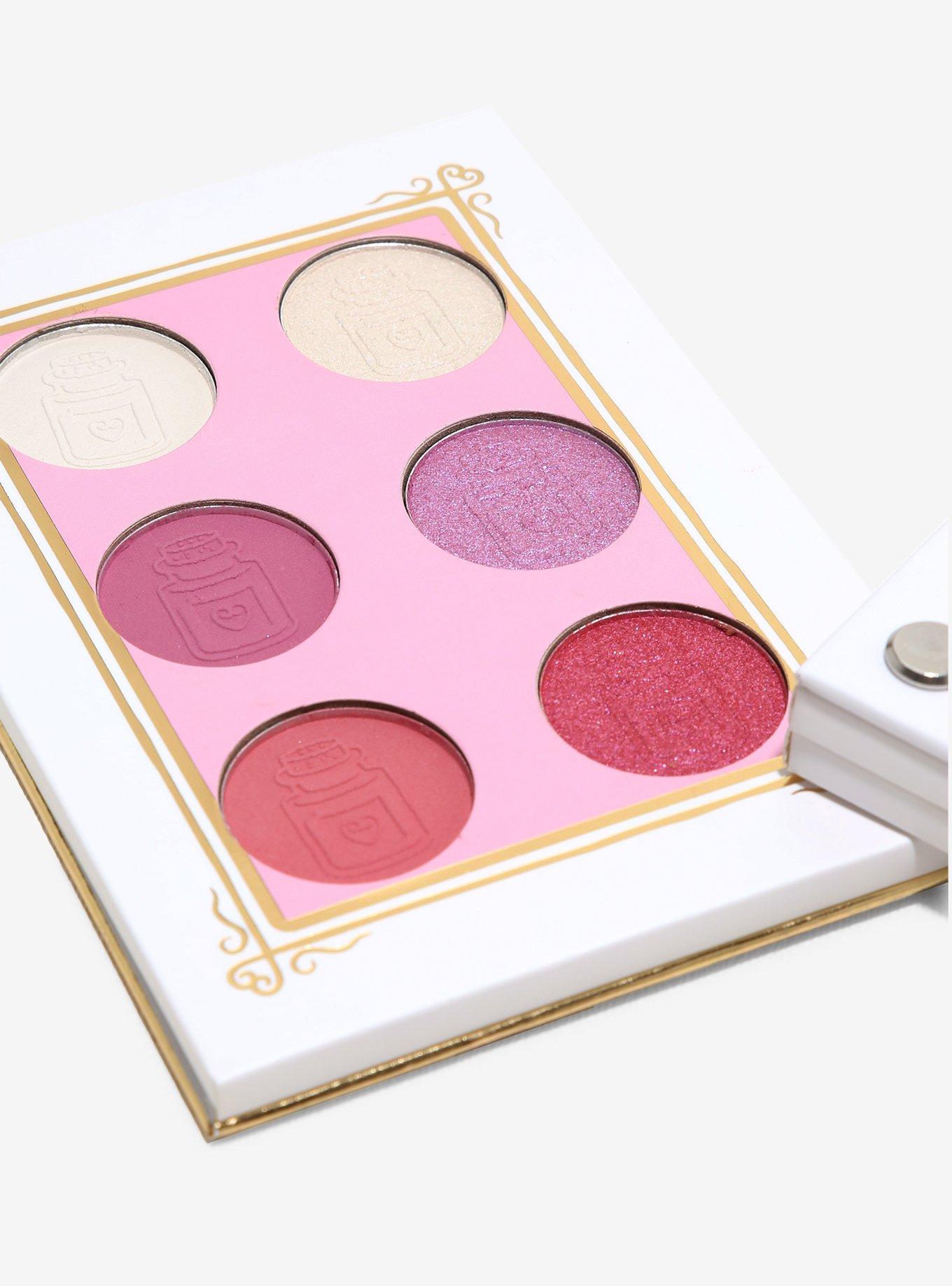 Hello Kitty And Friends Magic Card Eyeshadow & Highlighter Palette, , alternate