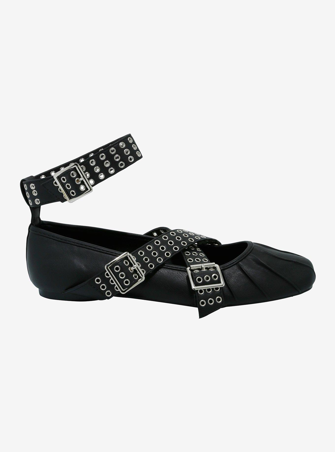 Azalea Wang Black Grommet Buckle Ballet Flats, , hi-res