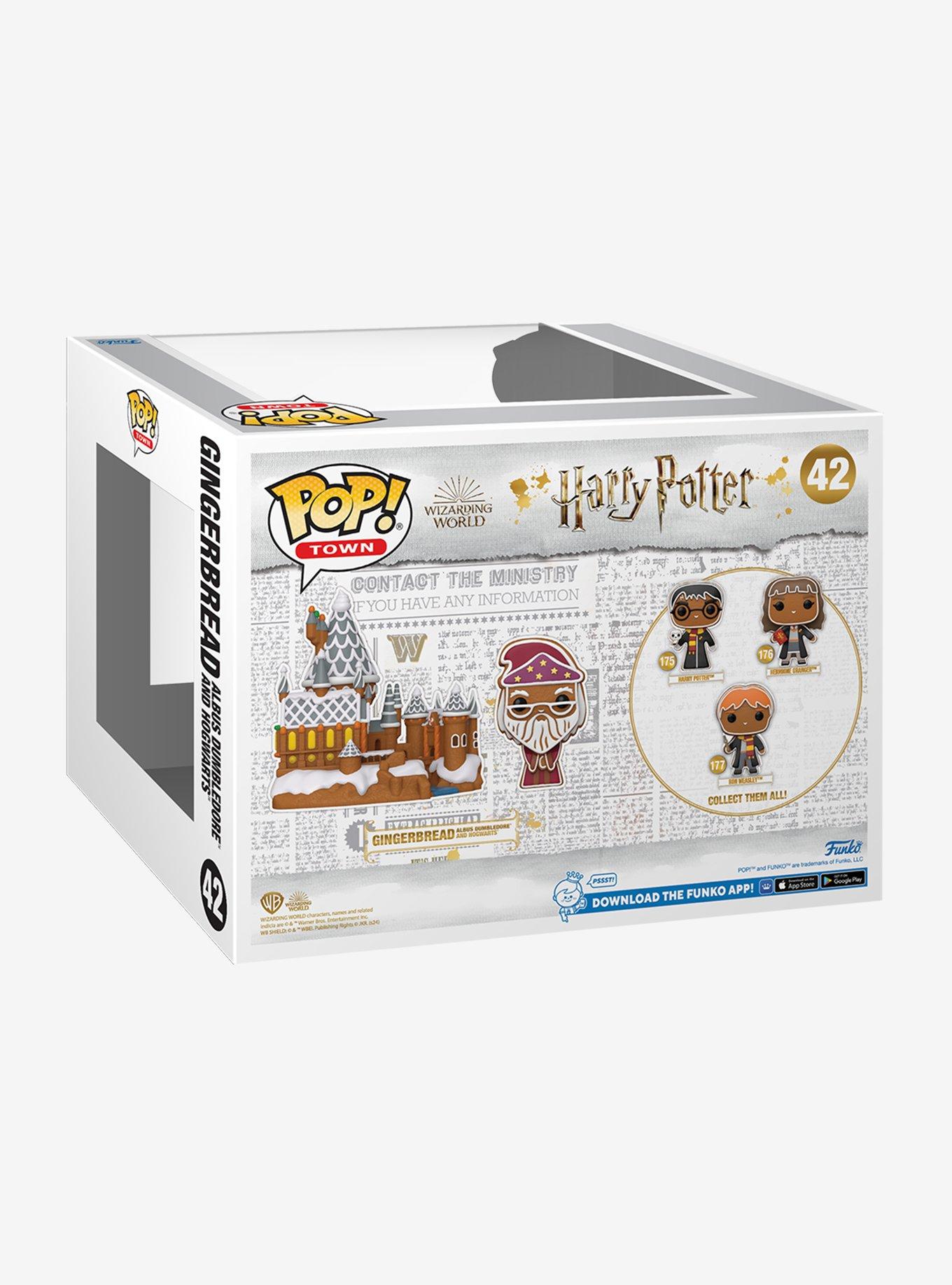 Funko Pop! Town Harry Potter Gingerbread Albus Dumbledore & Hogwarts Vinyl Figure Set, , alternate