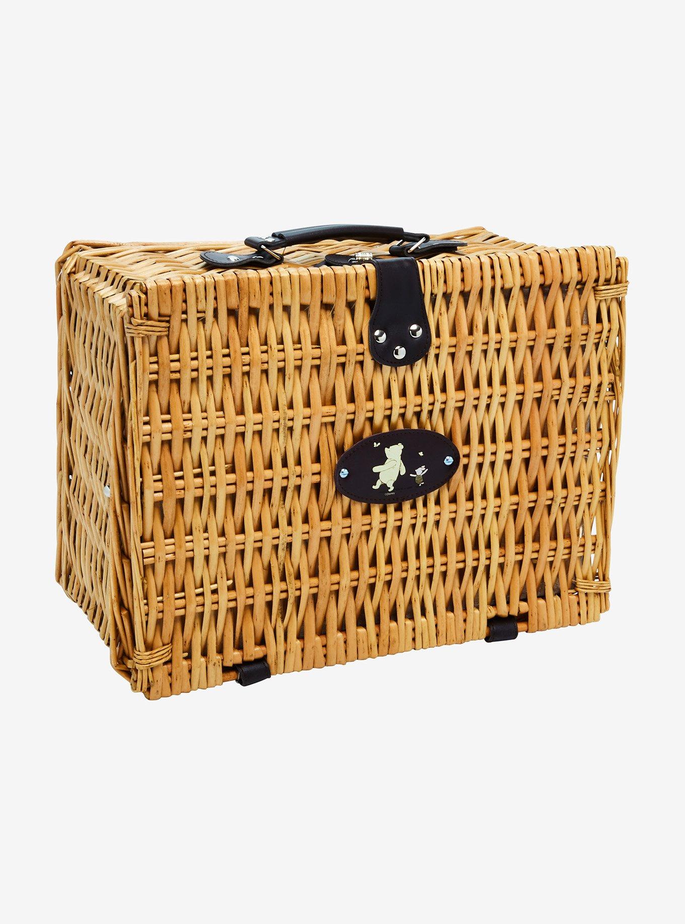 Disney Winnie the Pooh Picnic Basket & Utensils Set, , alternate