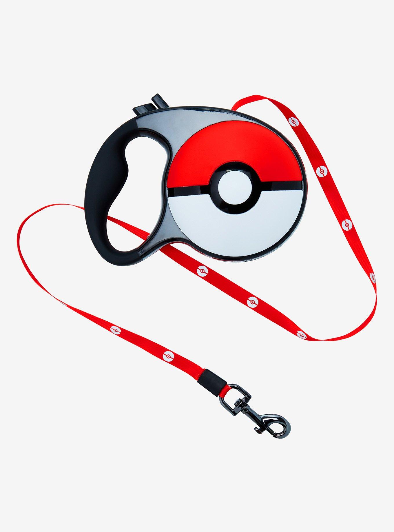 Pok&eacute;mon Pok&eacute; Ball Retractable Dog Leash, , alternate