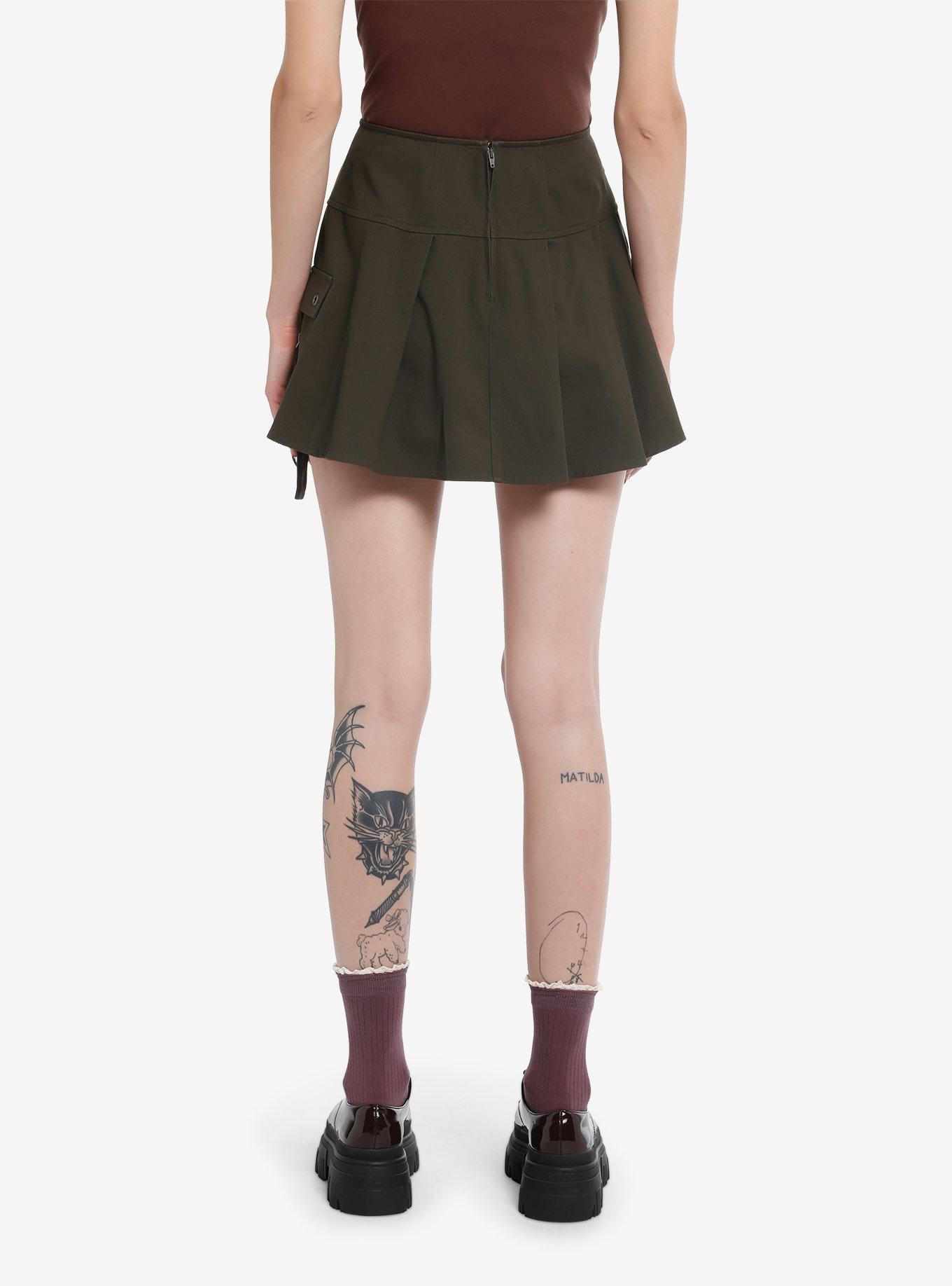 Thorn & Fable Army Green Cargo Pocket Pleated Skirt, , hi-res