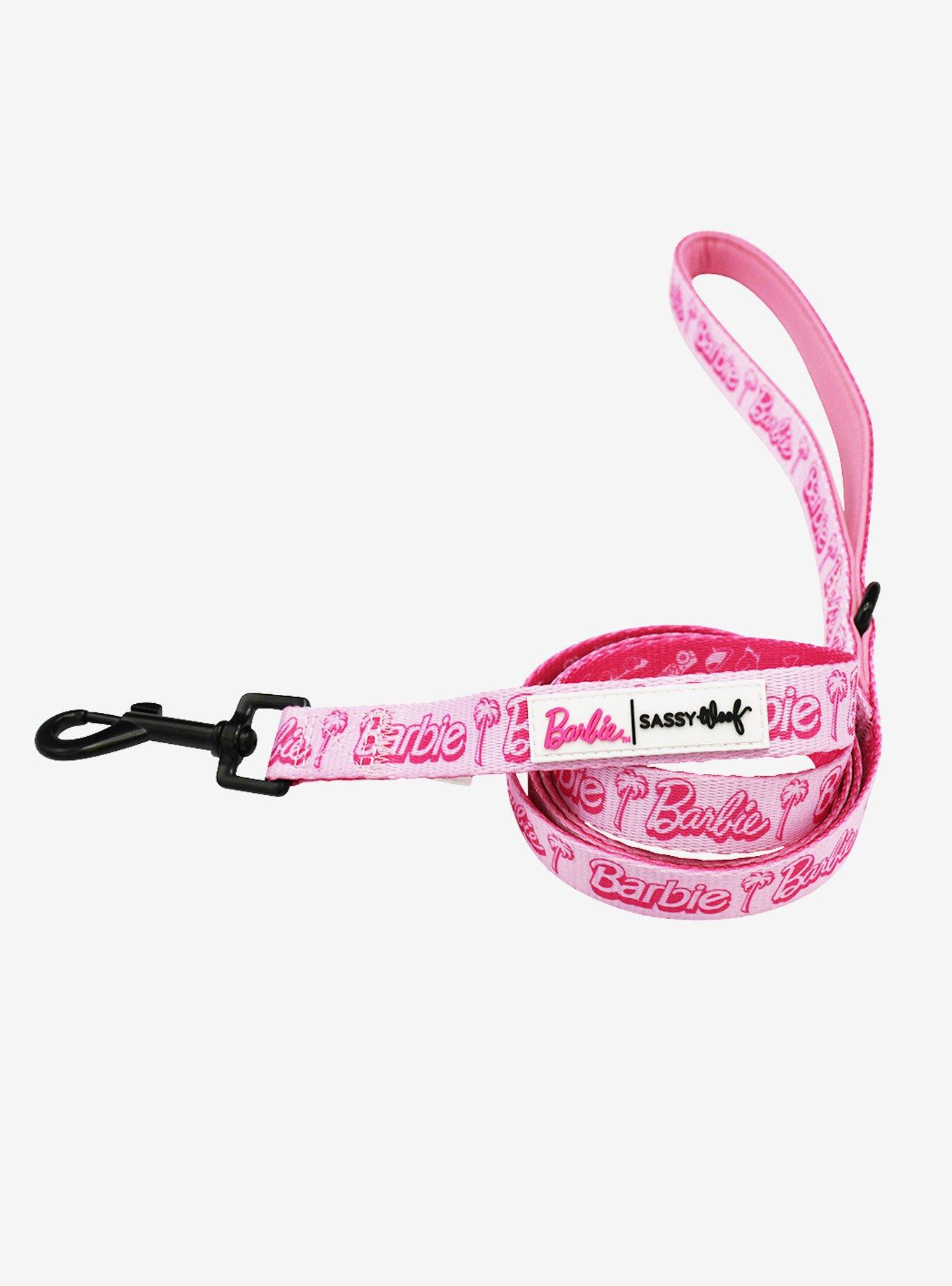 Barbie x Sassy Woof Malibu Dog Walk Bundle, PINK, alternate