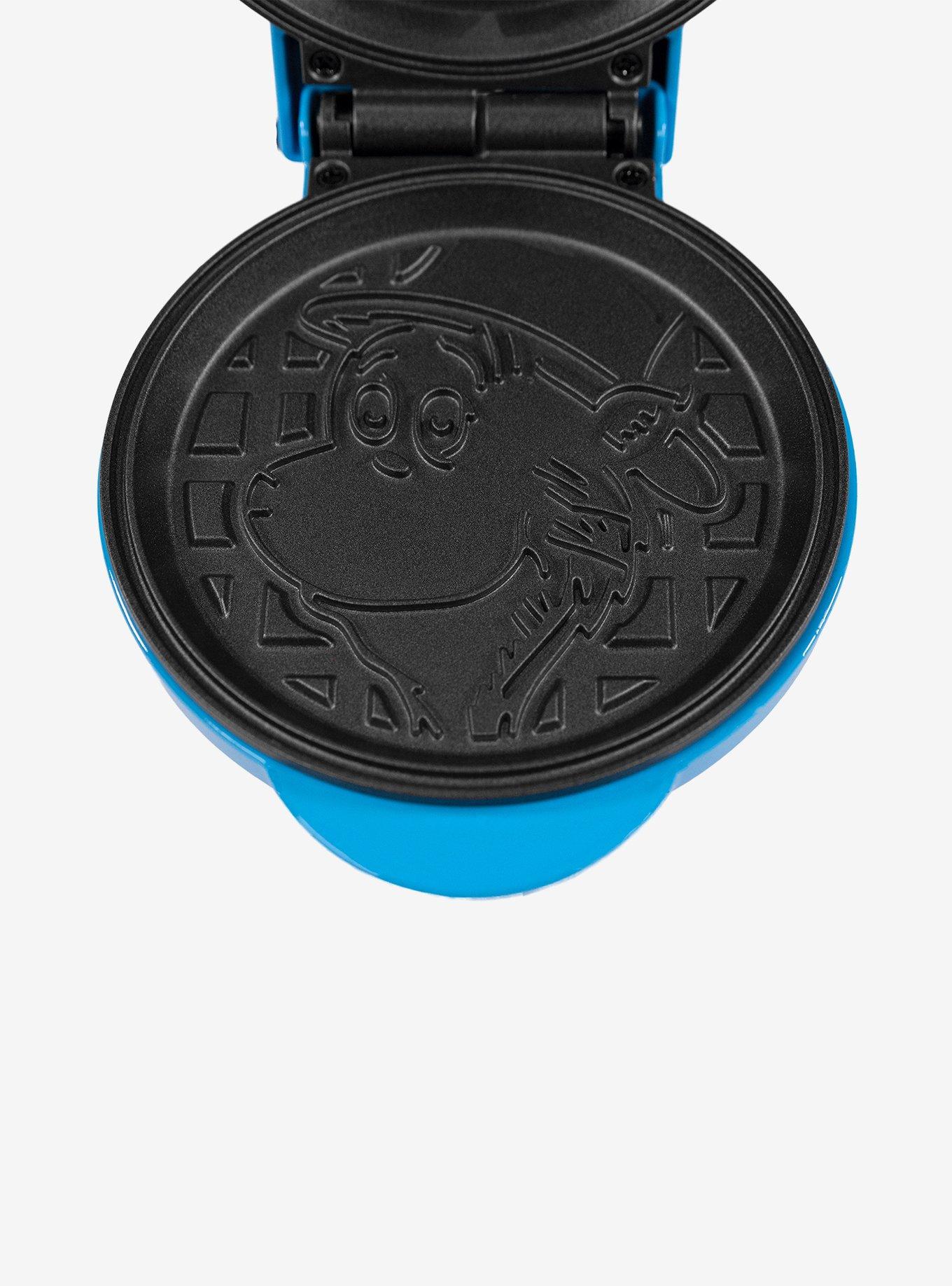 Dr. Seuss Cat in the Hat Mini Waffle Maker, , alternate