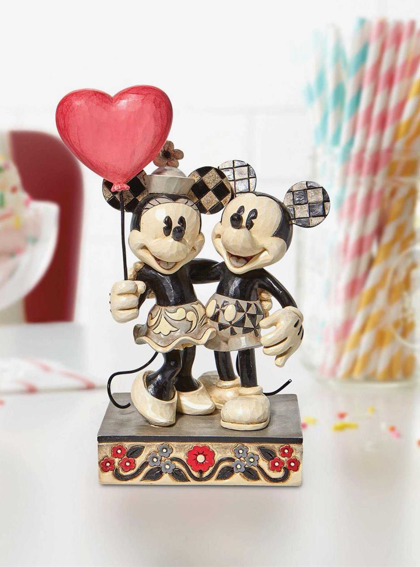 Disney Mickey and Minnie Heart Figure, , hi-res