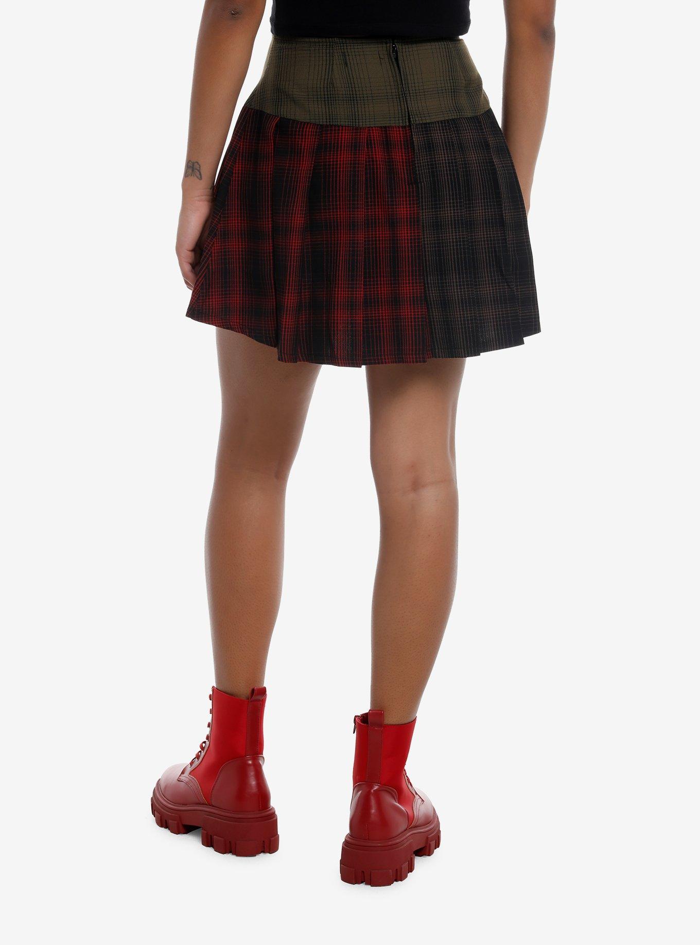 Social Collision Red Green & Brown Plaid Chain Pleated Skirt, , hi-res