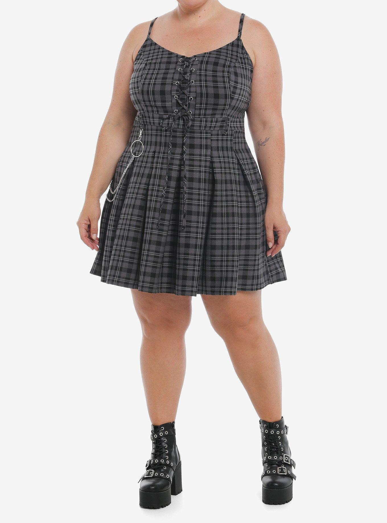 Social Collision Grey & Black Plaid Lace-Up Cami Dress Plus