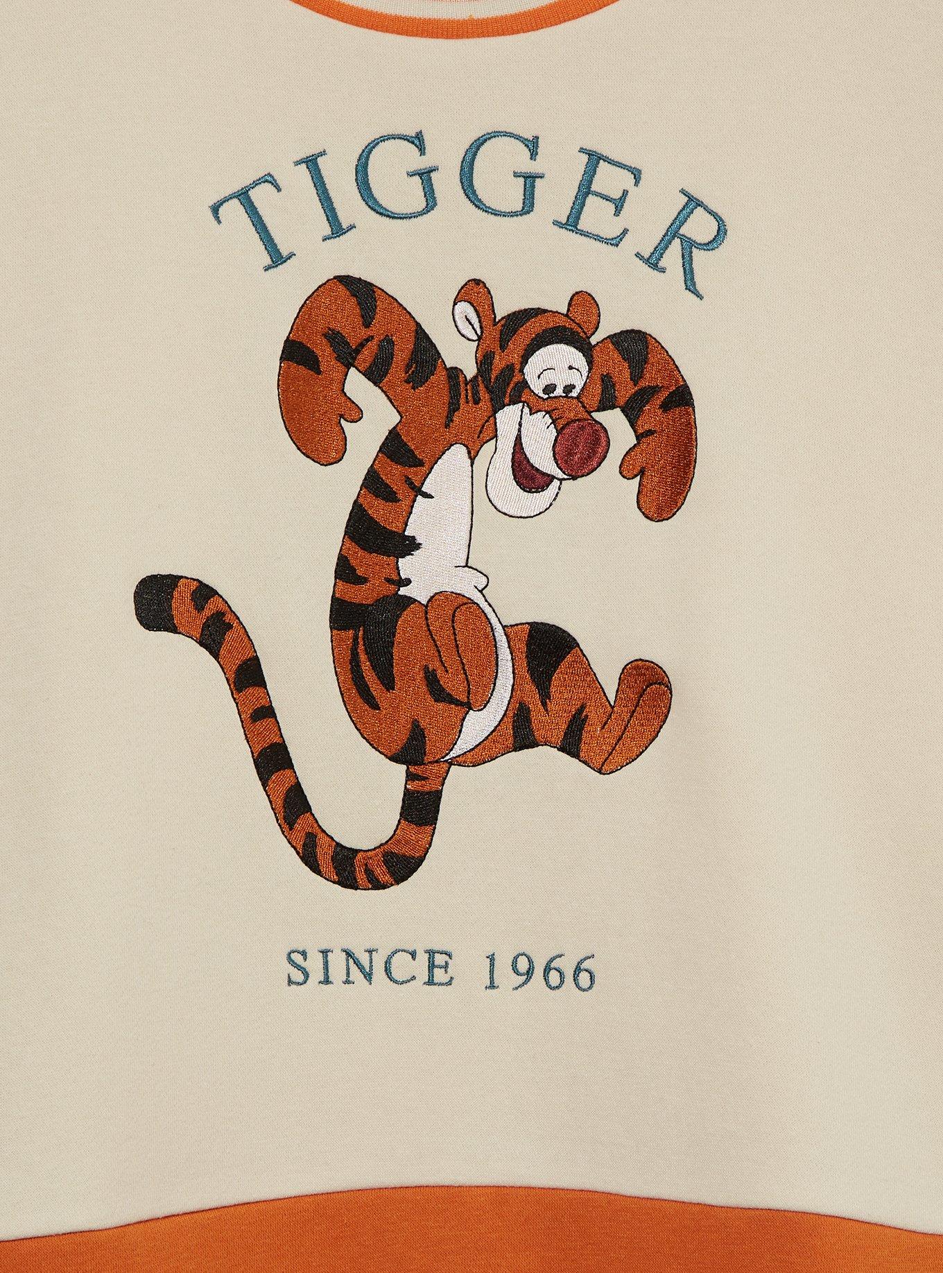 Disney Winnie the Pooh Tigger Panel Crewneck - BoxLunch Exclusive, ORANGE, alternate