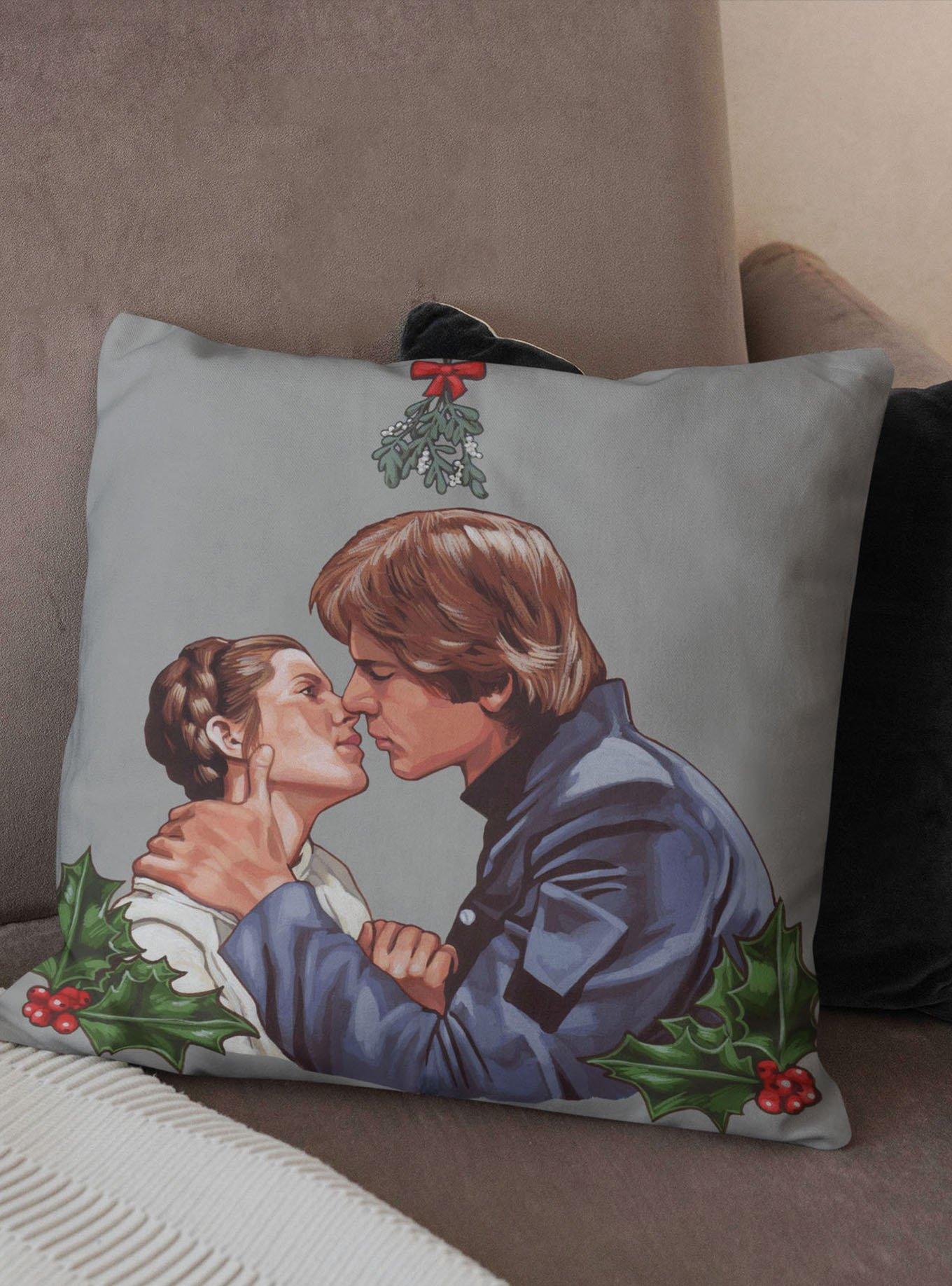 Star Wars Classic Kiss Under the Mistletoe Printed Throw Pillow, , alternate