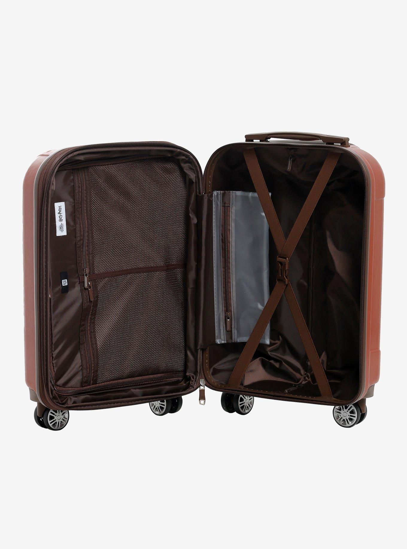 FUL Harry Potter Hogwarts Crest Suitcase
