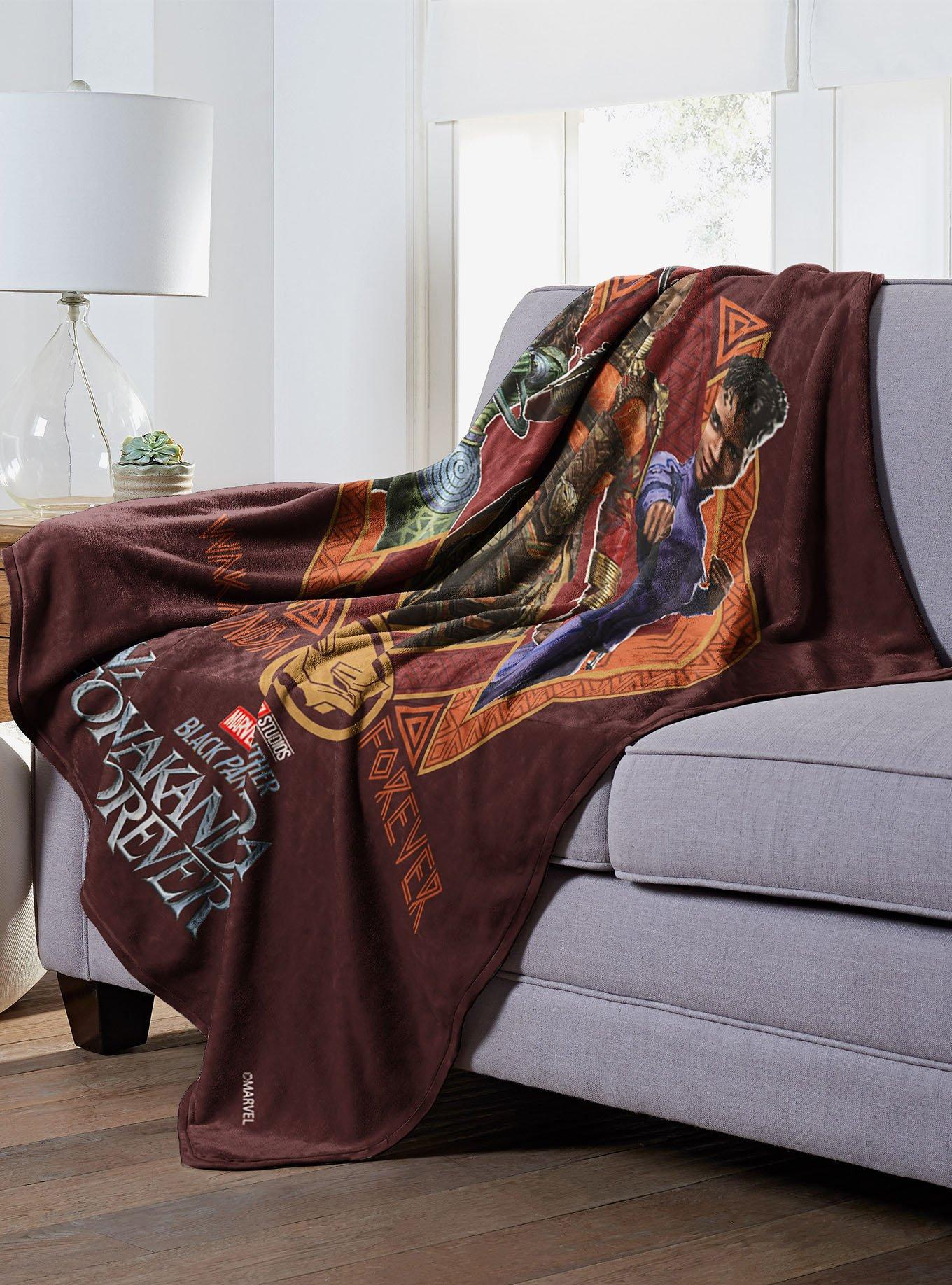 Marvel Black Panther Blanket Wakanda Women Silk Touch Throw, , alternate