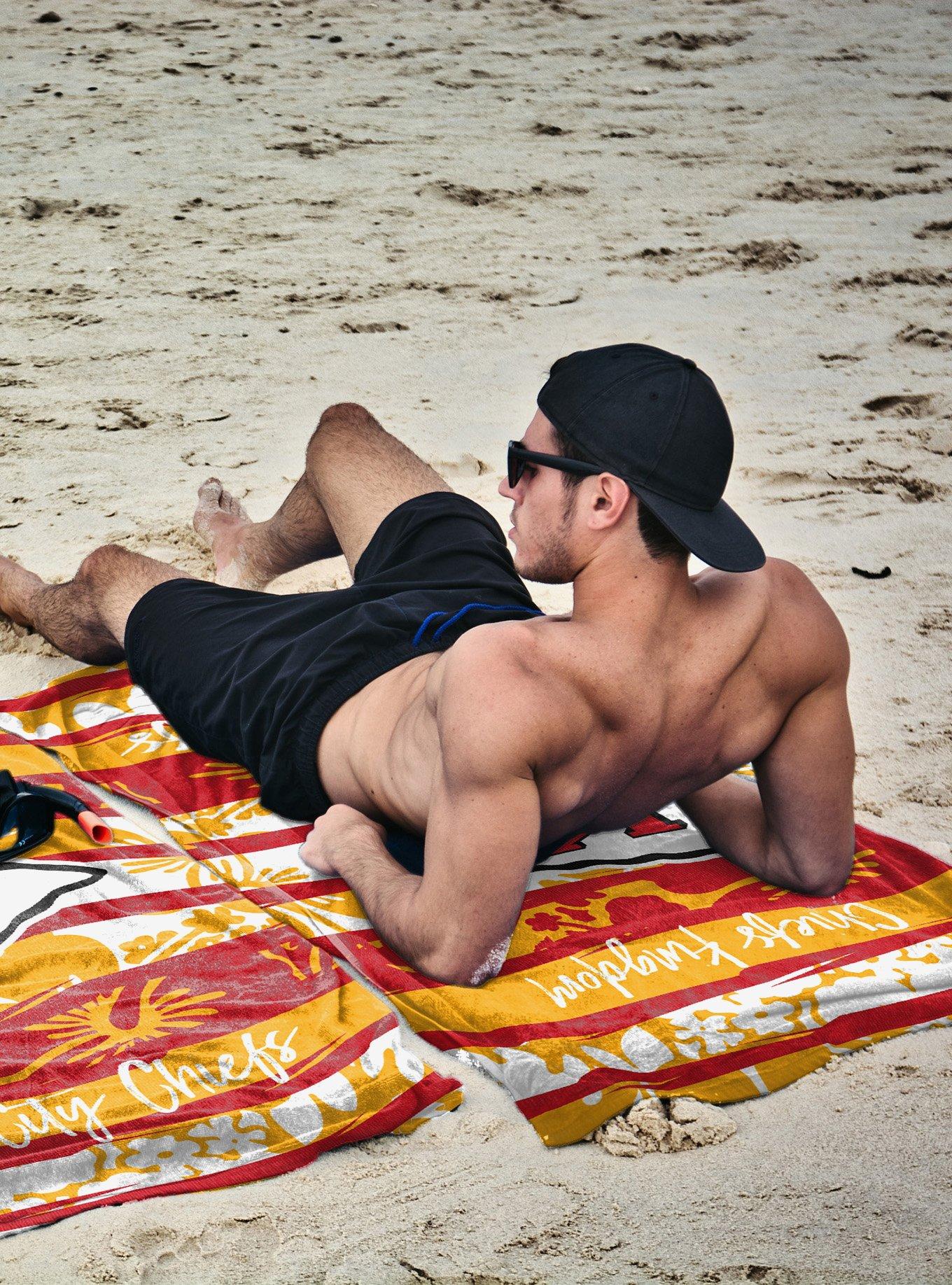 NFL Chiefs Pocket Beach Towel