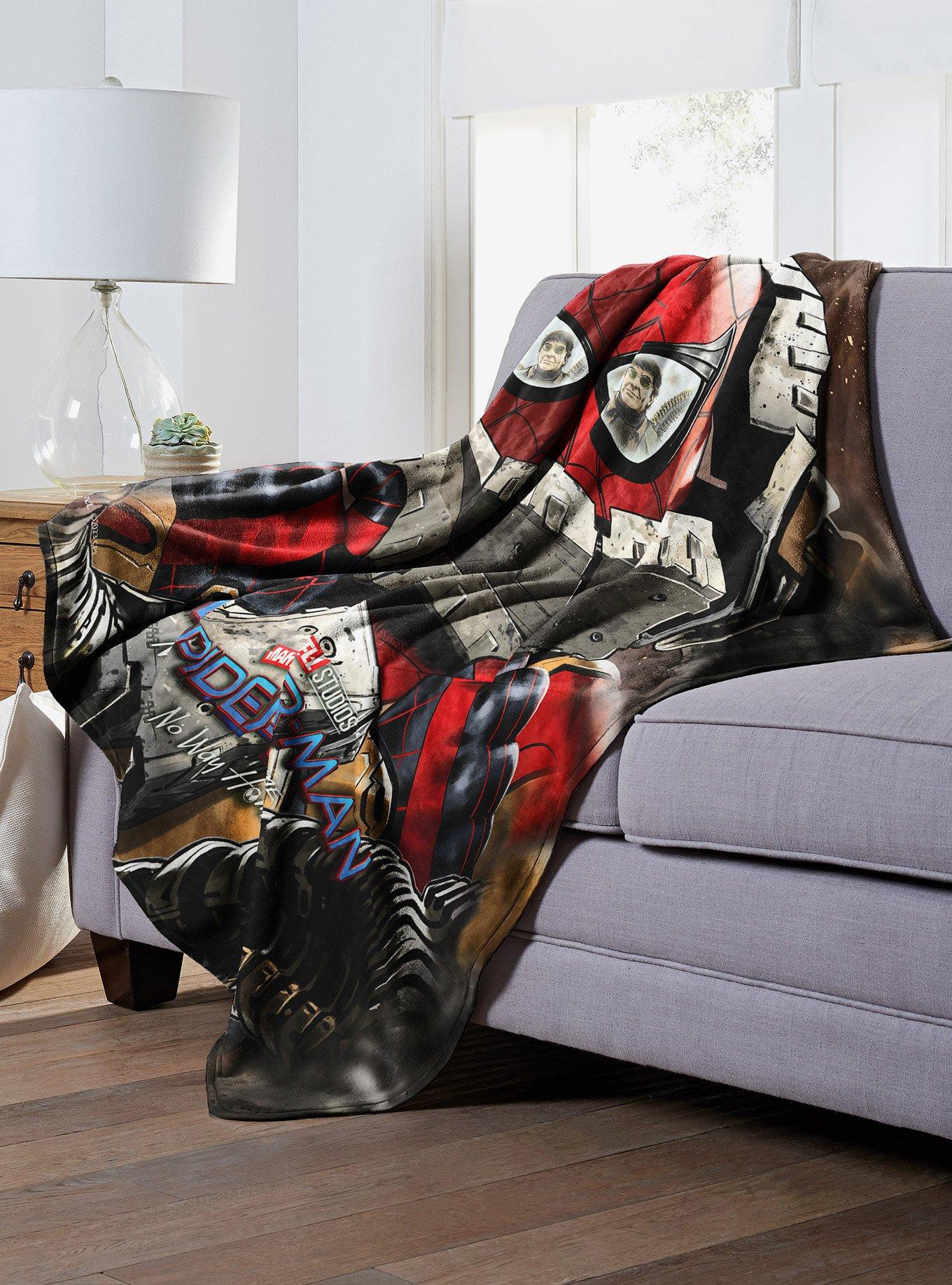 Marvel Spider-Man Web Capture Silk Touch Throw Blanket, , hi-res