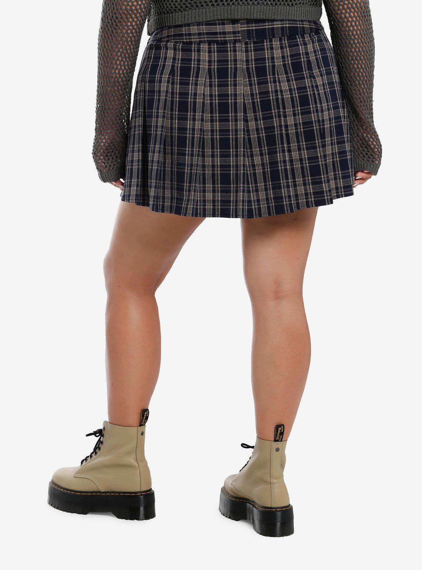 Social Collision Black & Beige Plaid Pleated Mini Skirt Plus Size, , hi-res