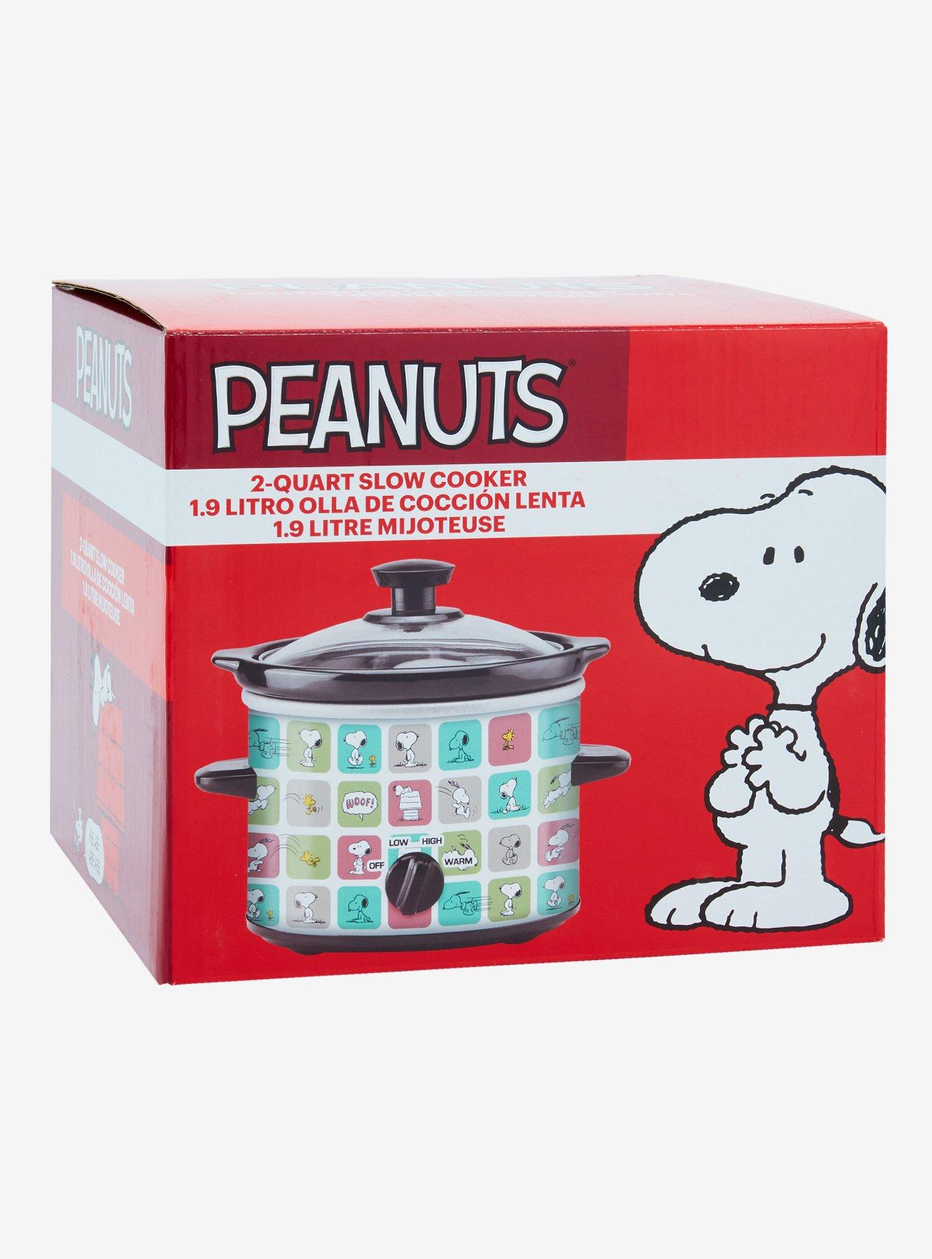 Peanuts Snoopy Grid 2-Quart Slow Cooker, , alternate