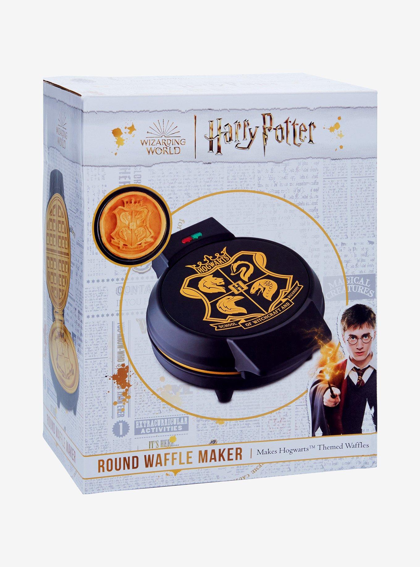 Harry Potter Hogwarts School of Witchcraft and Wizardry Waffle Maker, , alternate