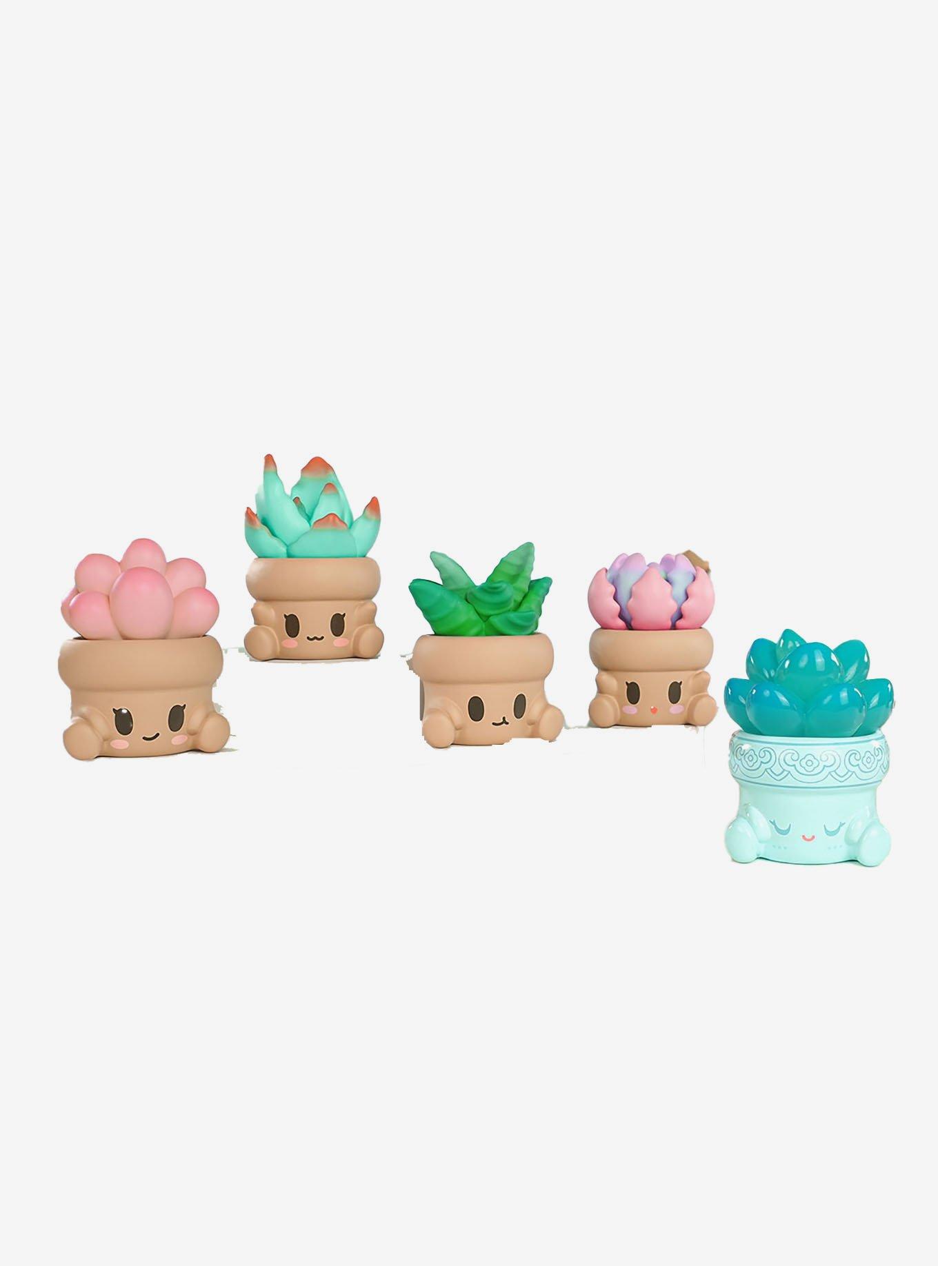 Hugging Succulents Series 2 Blind Box Figure, , alternate