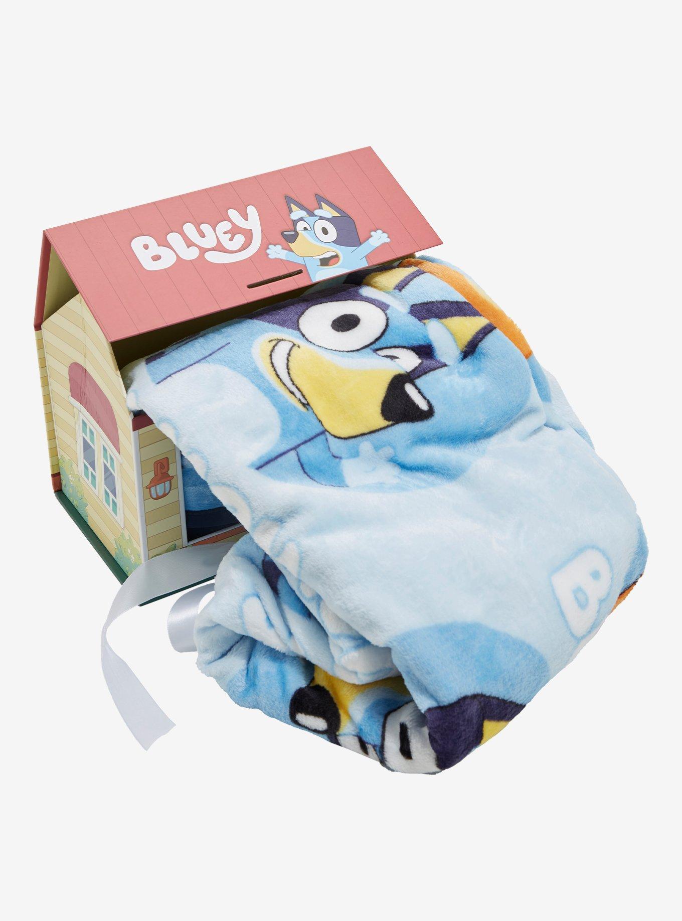 Bluey Bingo & Bluey Fleece Throw & Figural House Box, , hi-res