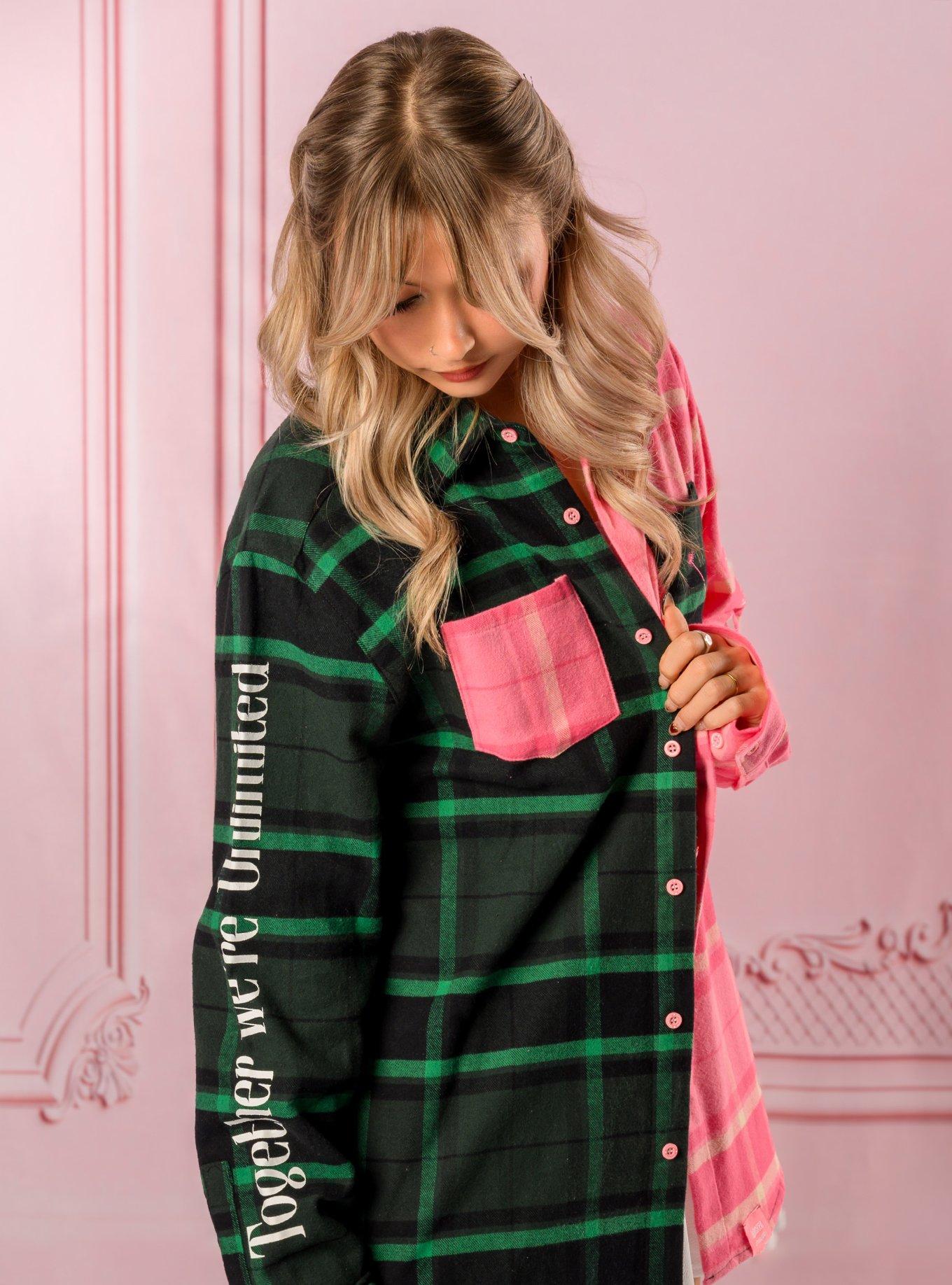 Cakeworthy Wicked Elphaba & Glinda Unlimited Embroidered Flannel, MULTI, alternate