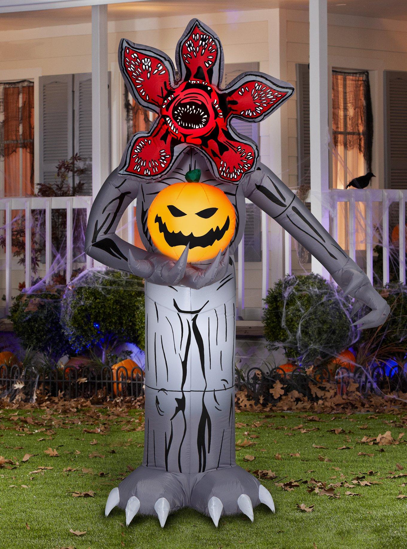 Hot Topic Stranger Things Demogorgon Jack-O'-Lantern Inflatable Decor ...