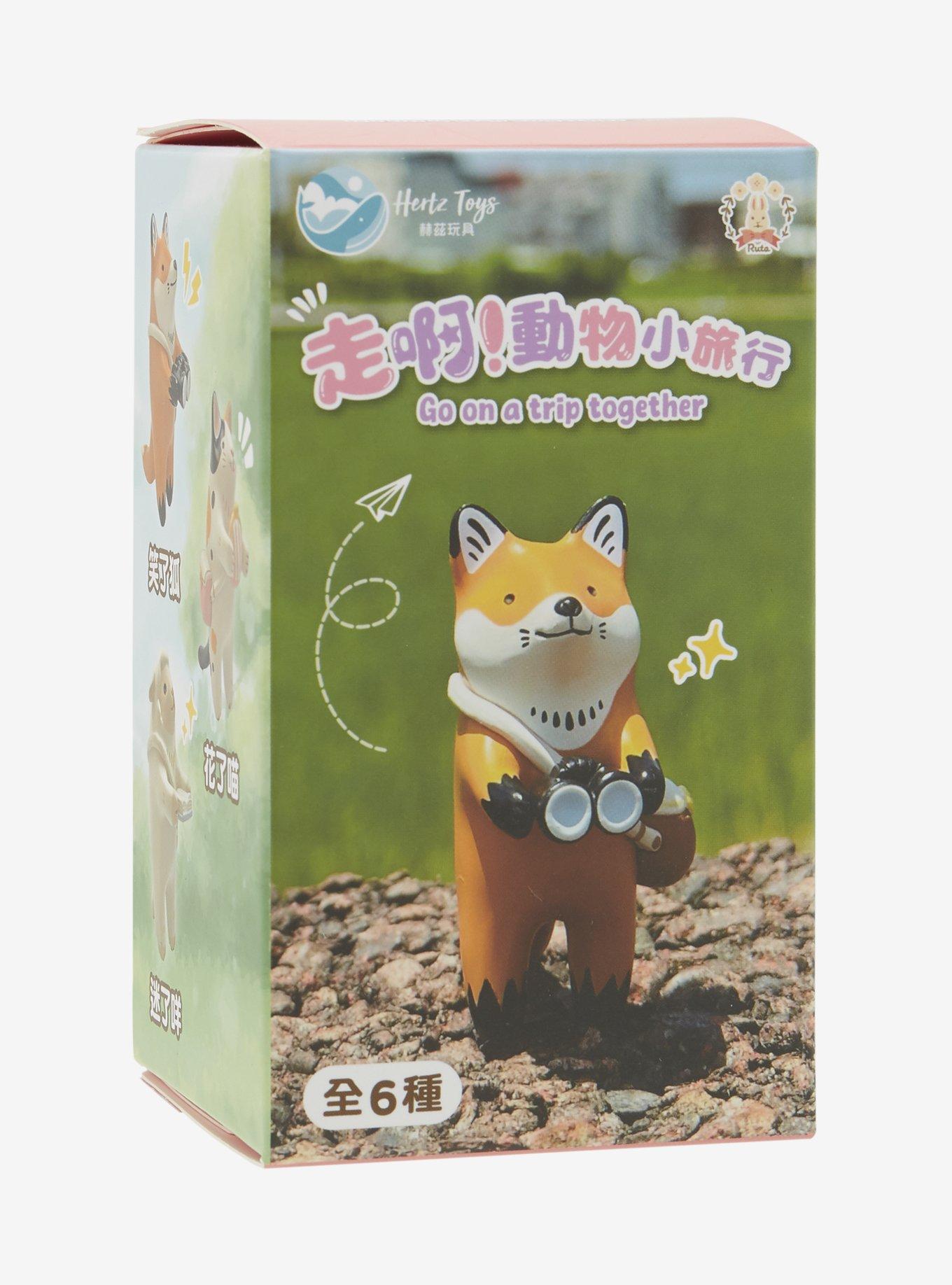 Animal Tourists Blind Box Figure, , alternate