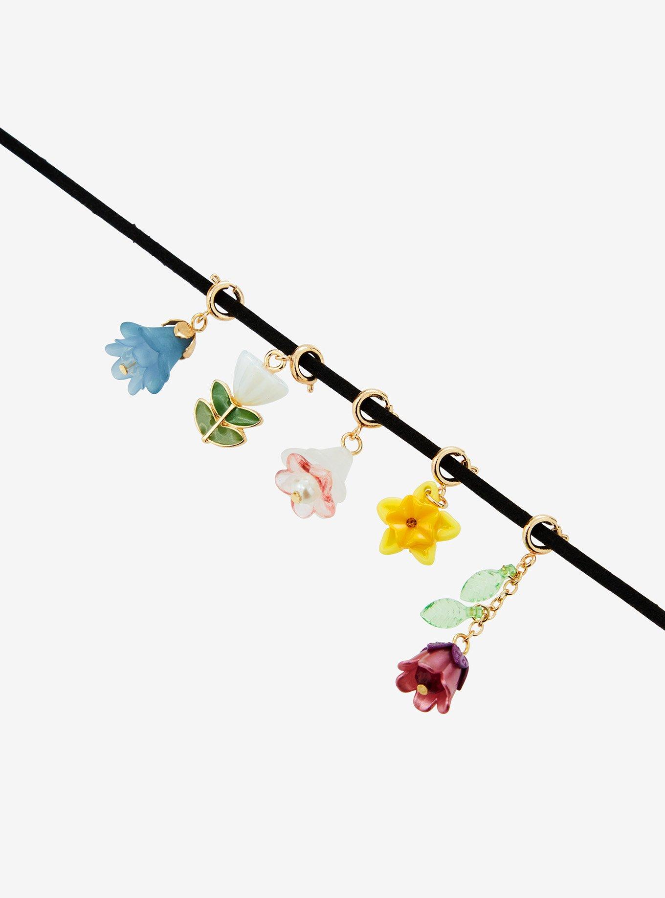 Thorn & Fable Poisonous Flowers Choker Charm Set, , alternate