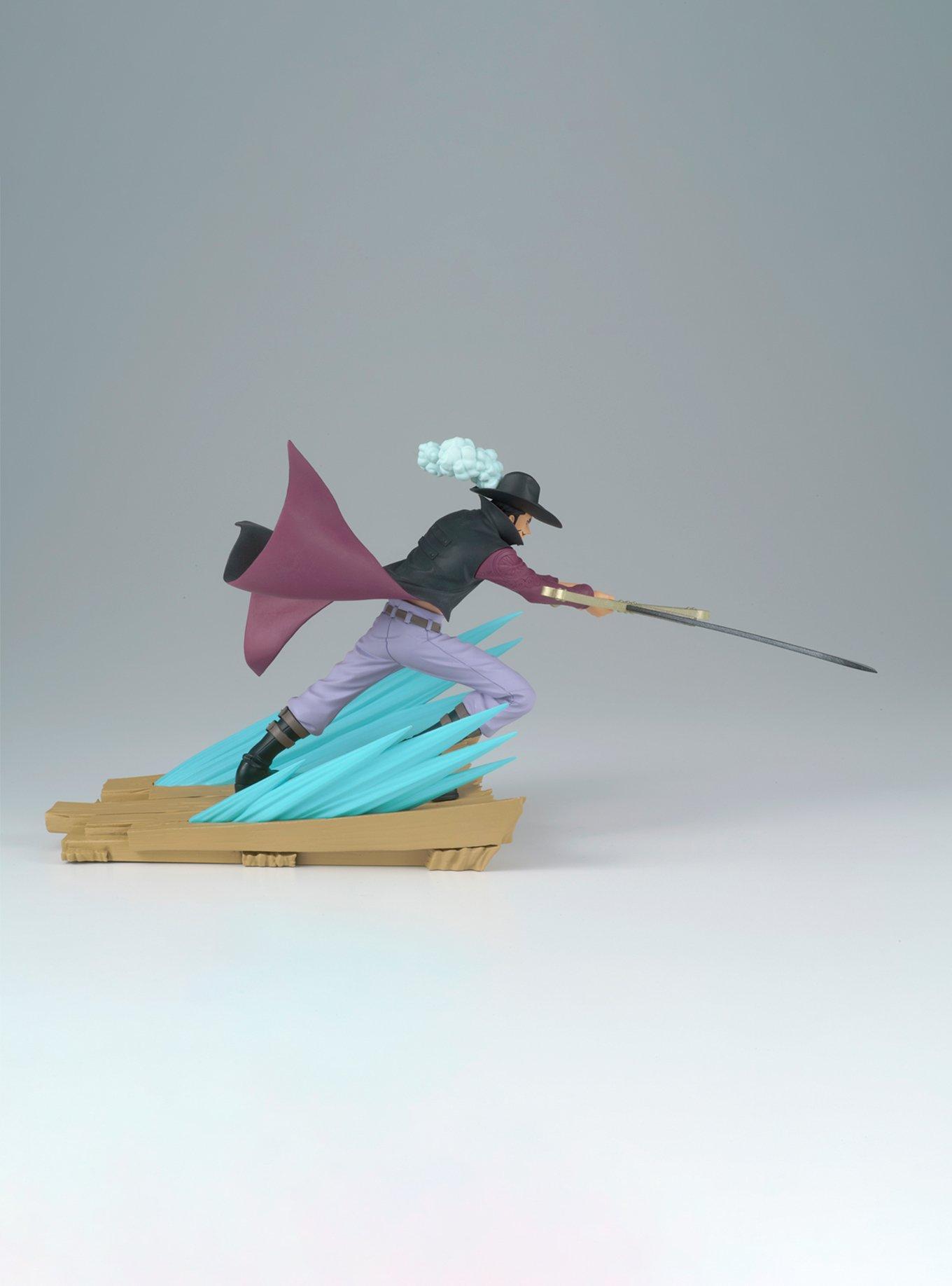 Banpresto One Piece Senkozekkei Dracule Mihawk Figure, , hi-res