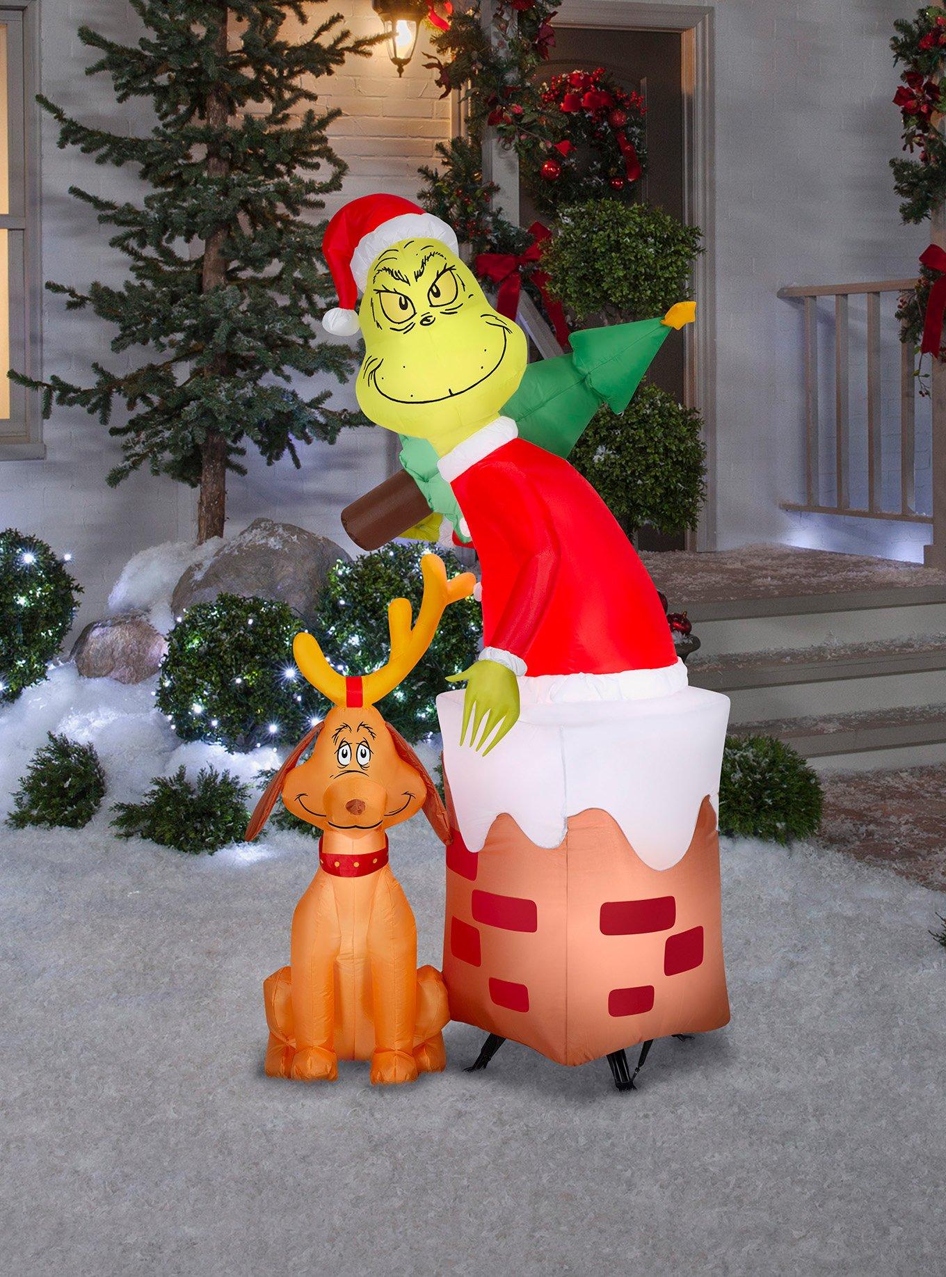 The Grinch and Max Chimney Scene Airblown, , hi-res