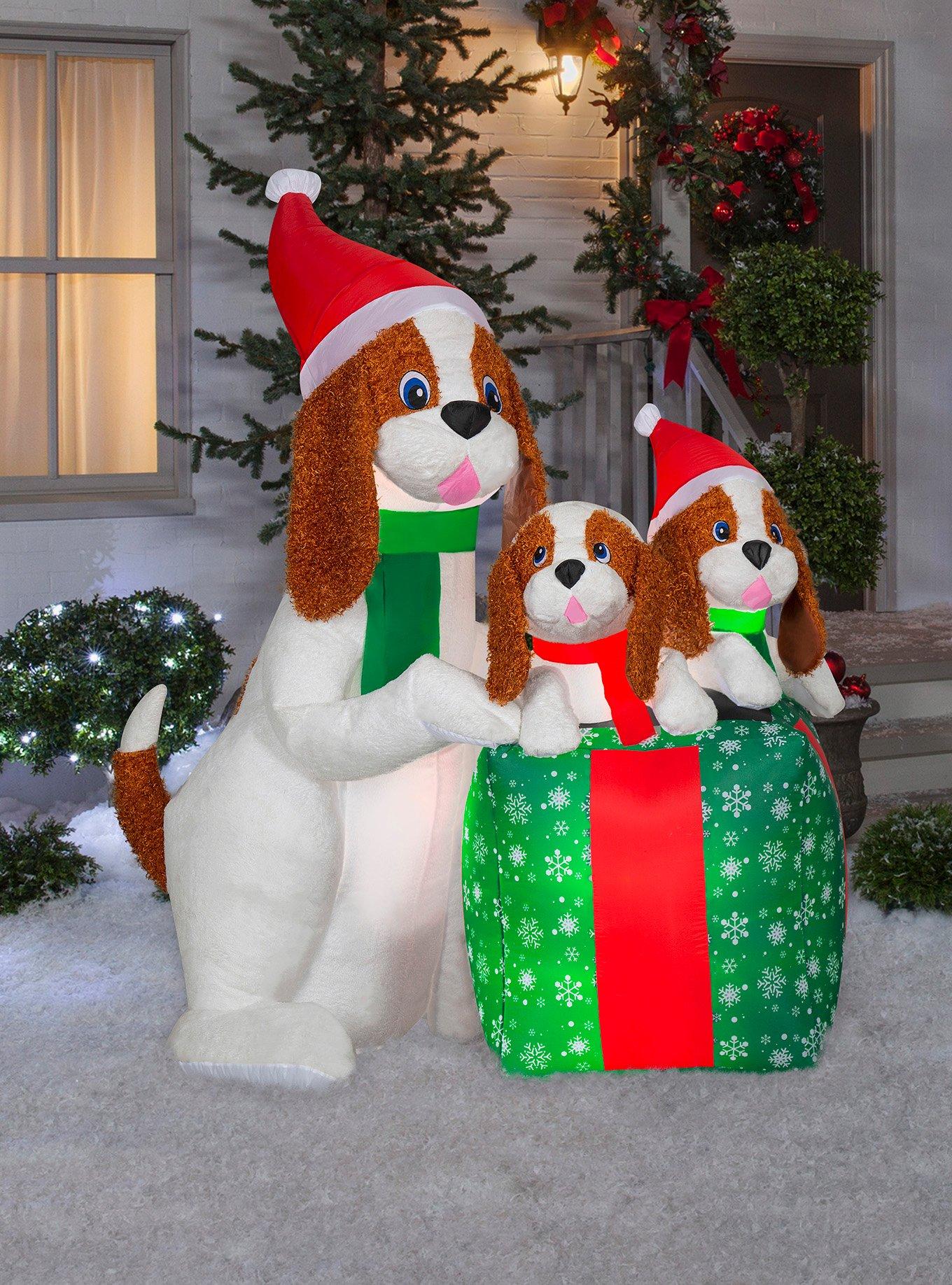 Dog Family Scene Airblown, , hi-res