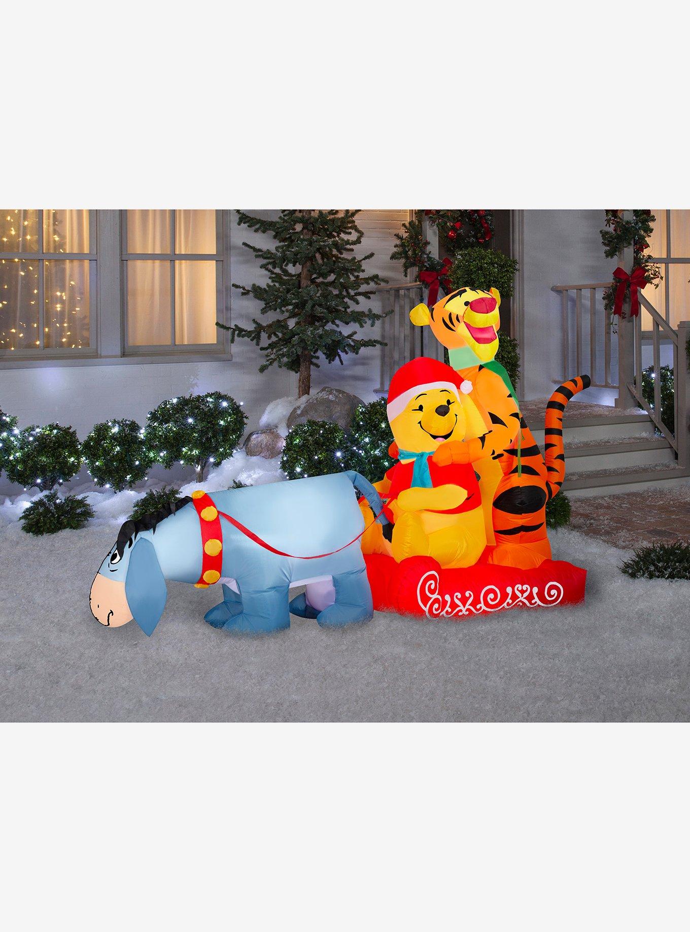 Disney Winnie the Pooh in Sledding Scene Airblown, , hi-res