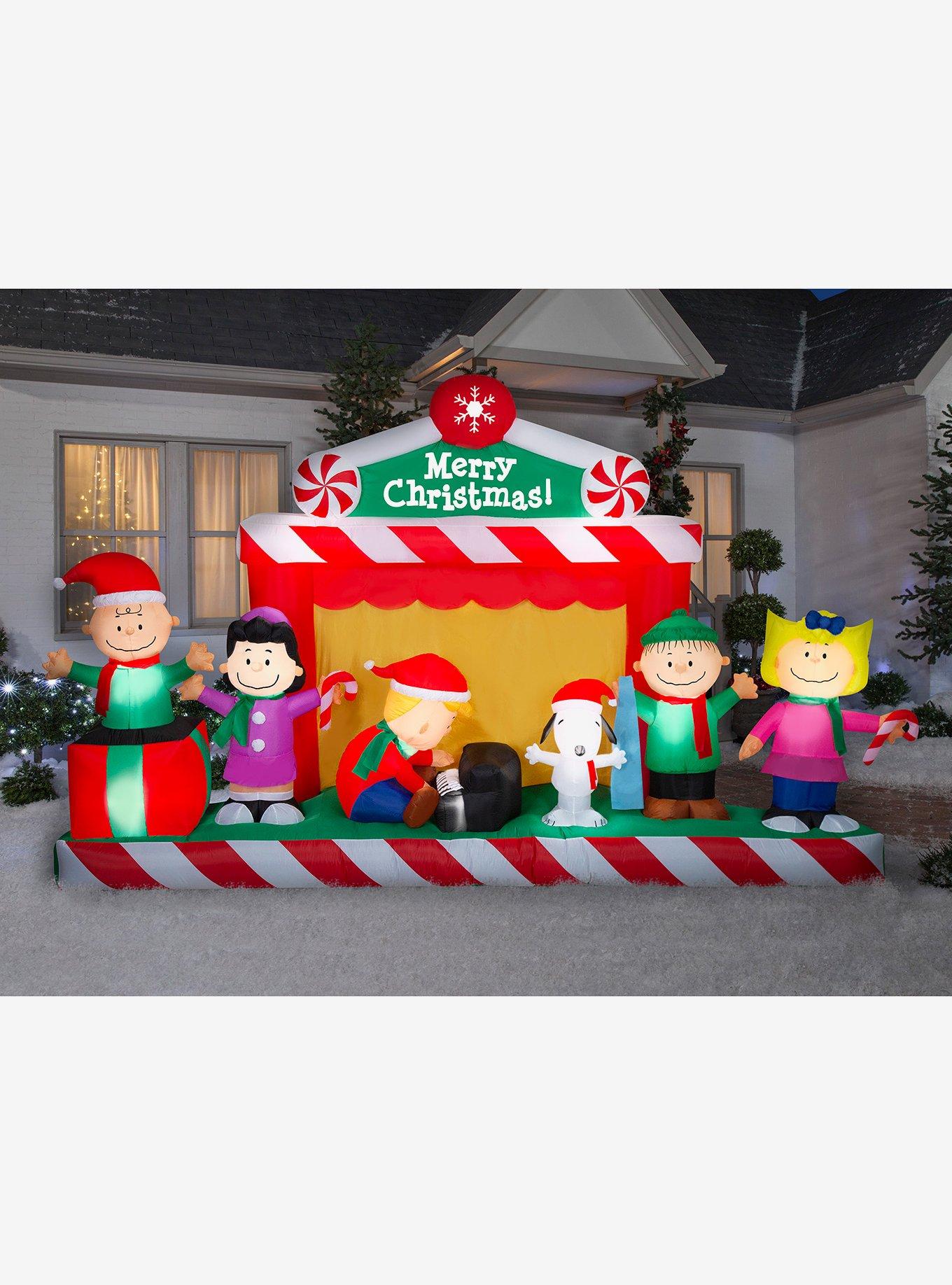 Peanuts Gang Christmas Stage Scene Giant Airblown, , alternate