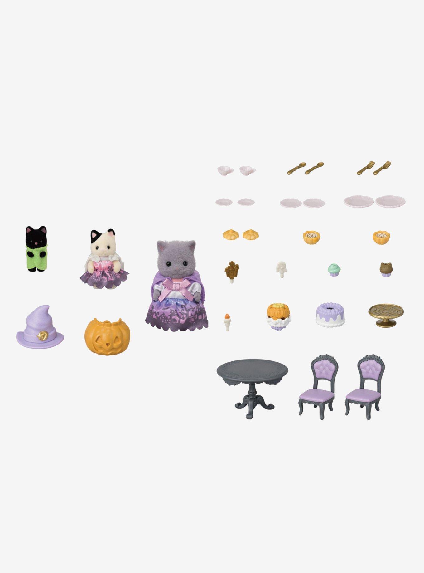 Calico Critters Halloween Surprise Party Set, , alternate